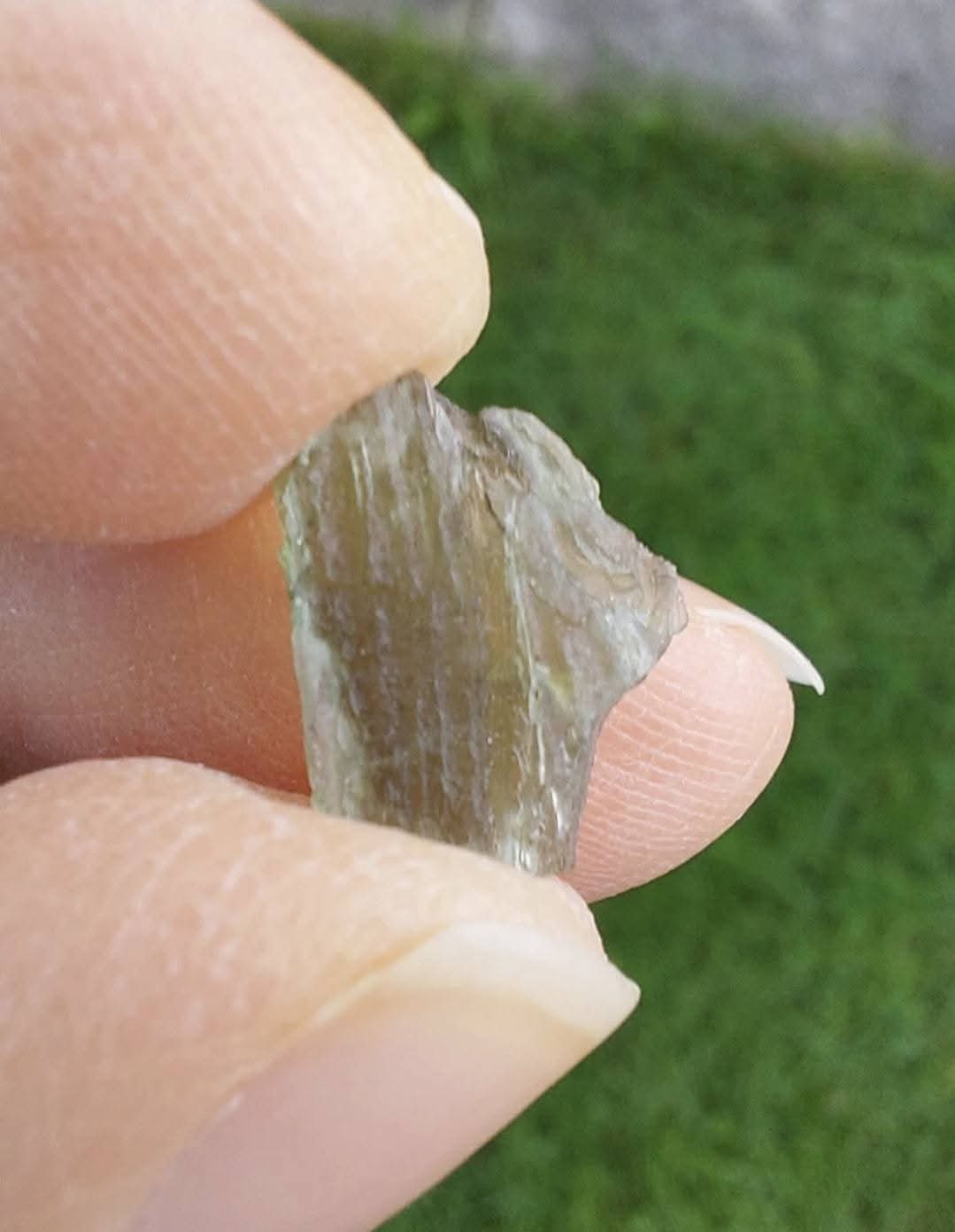 Moldavite Piece, 0.65g. Tektite (Ref: 898)