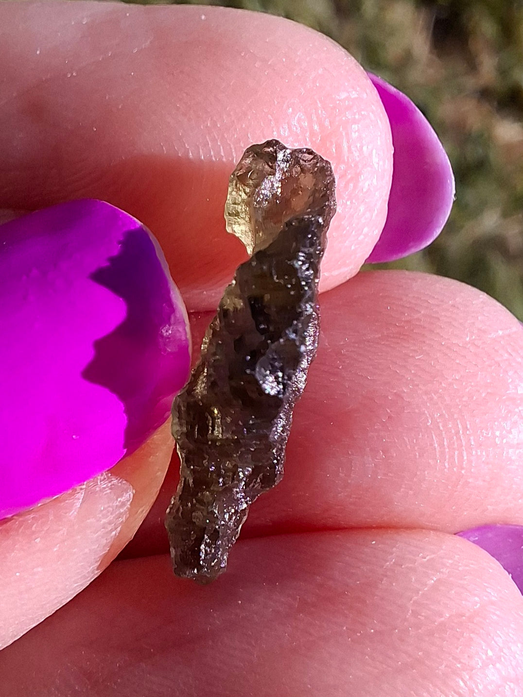 Moldavite Piece, 0.61g, Tektite (Ref: 1457)