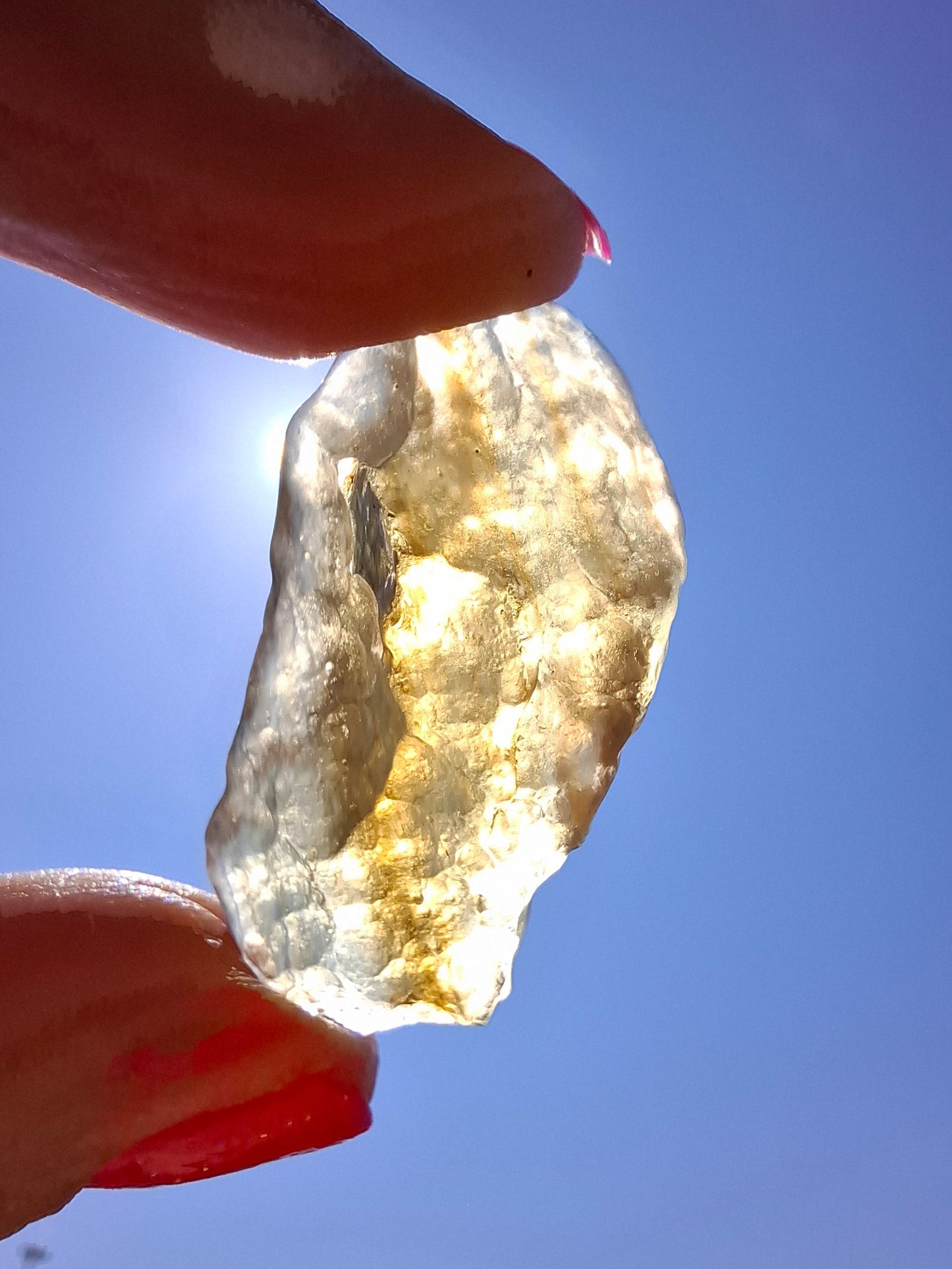 Libyan Desert Glass (darker) Piece, 8.76g, Tektite (Ref: L1367)