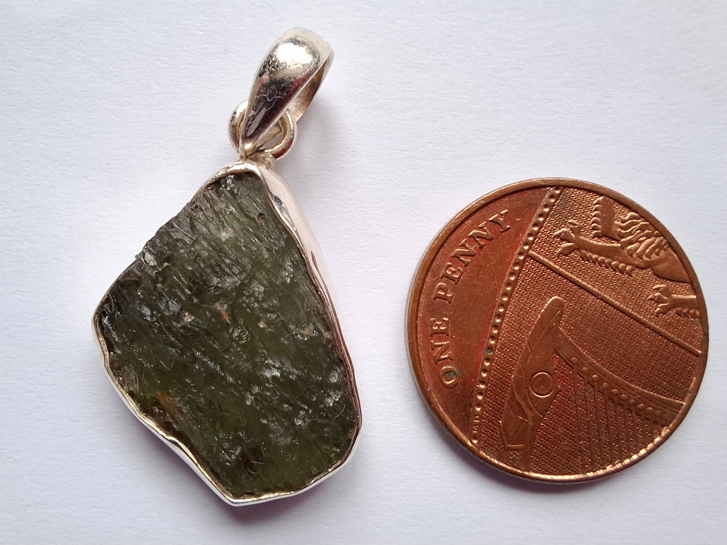 Moldavite Pendant, 925 Silver, Tektite (Ref: P429)