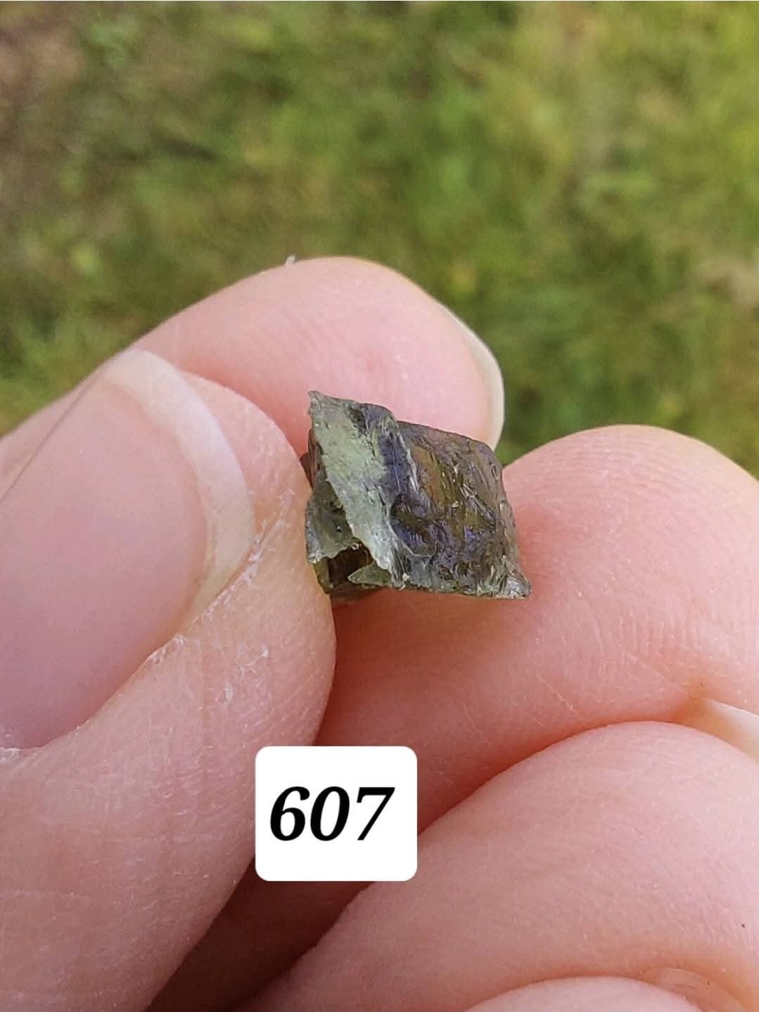 Moldavite piece, 0.51g, Tektite (Ref: 607)