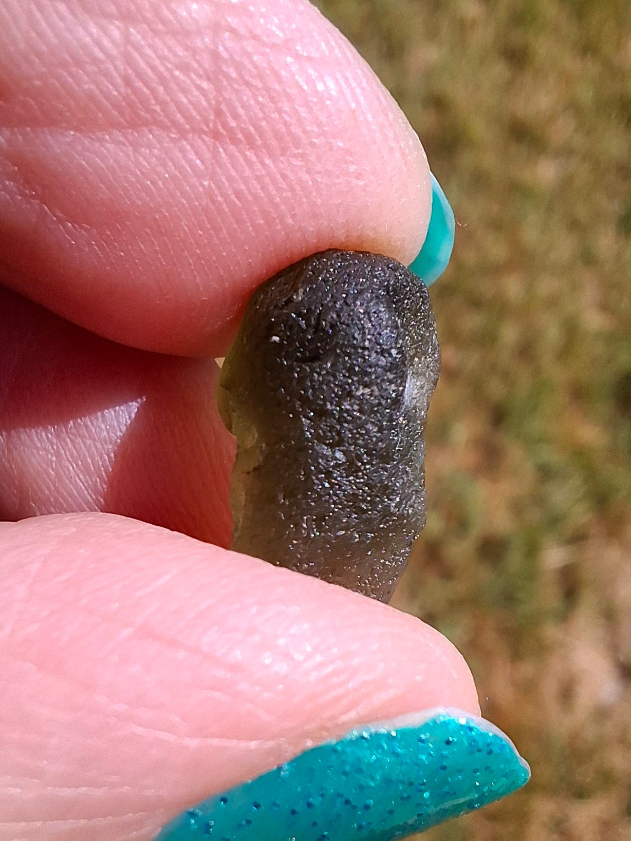 Moldavite Piece, 0.93g, Tektite (Ref: 1415)