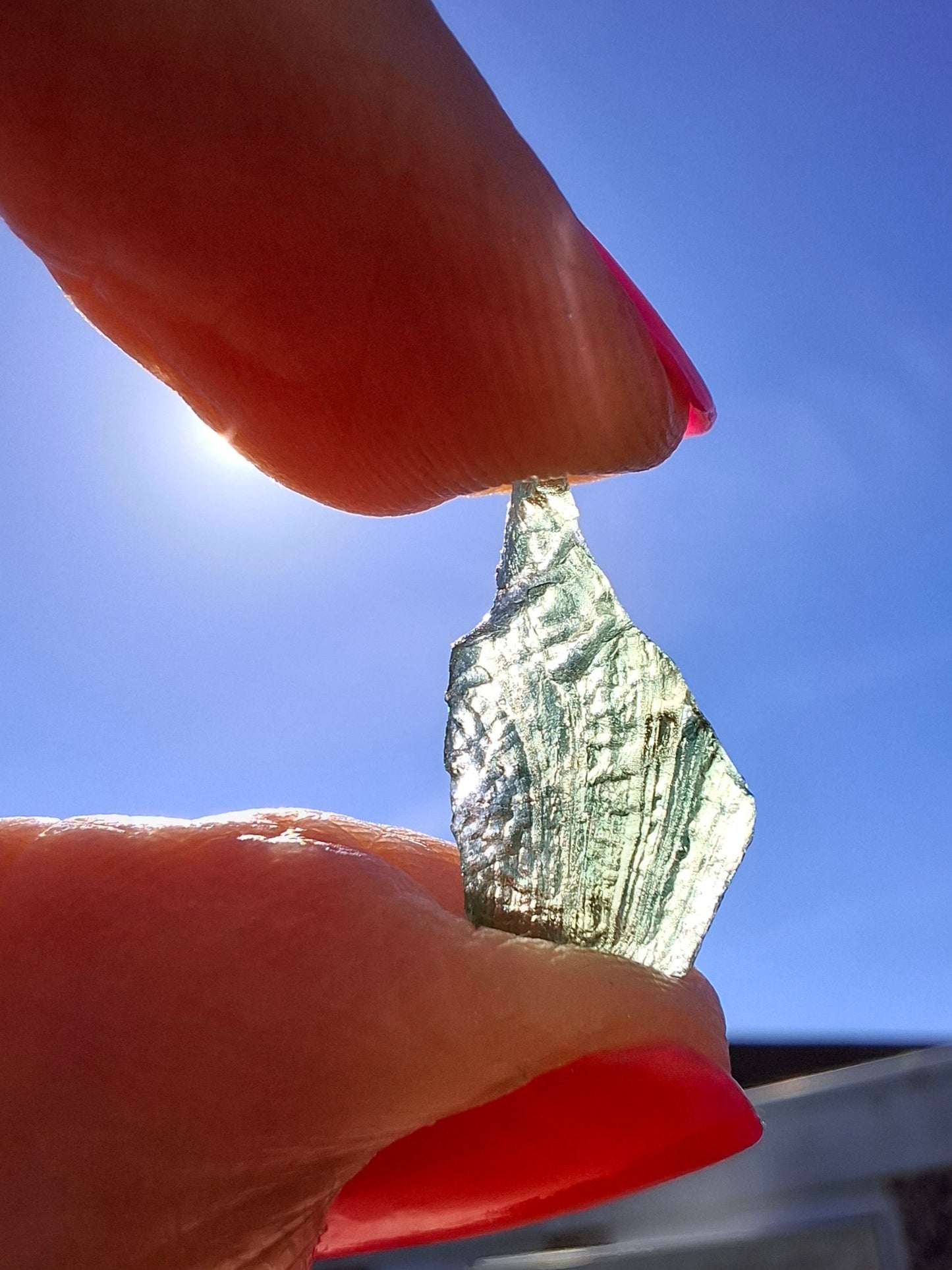 Moldavite Piece, 0.65g, Tektite (Ref: 1404)