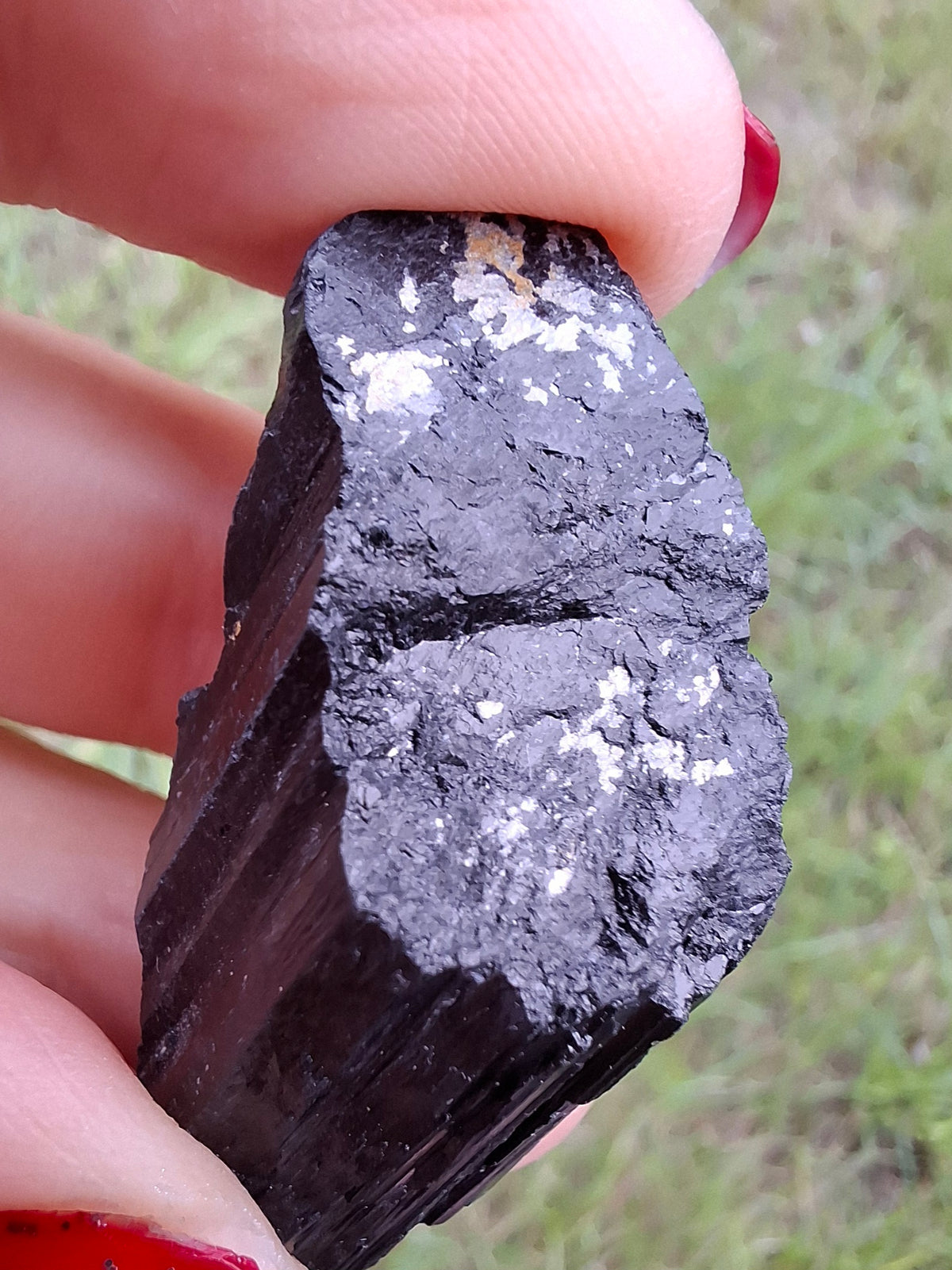 Black Tourmaline RAW, 14.77g, Crystal, (Ref: RBT1)