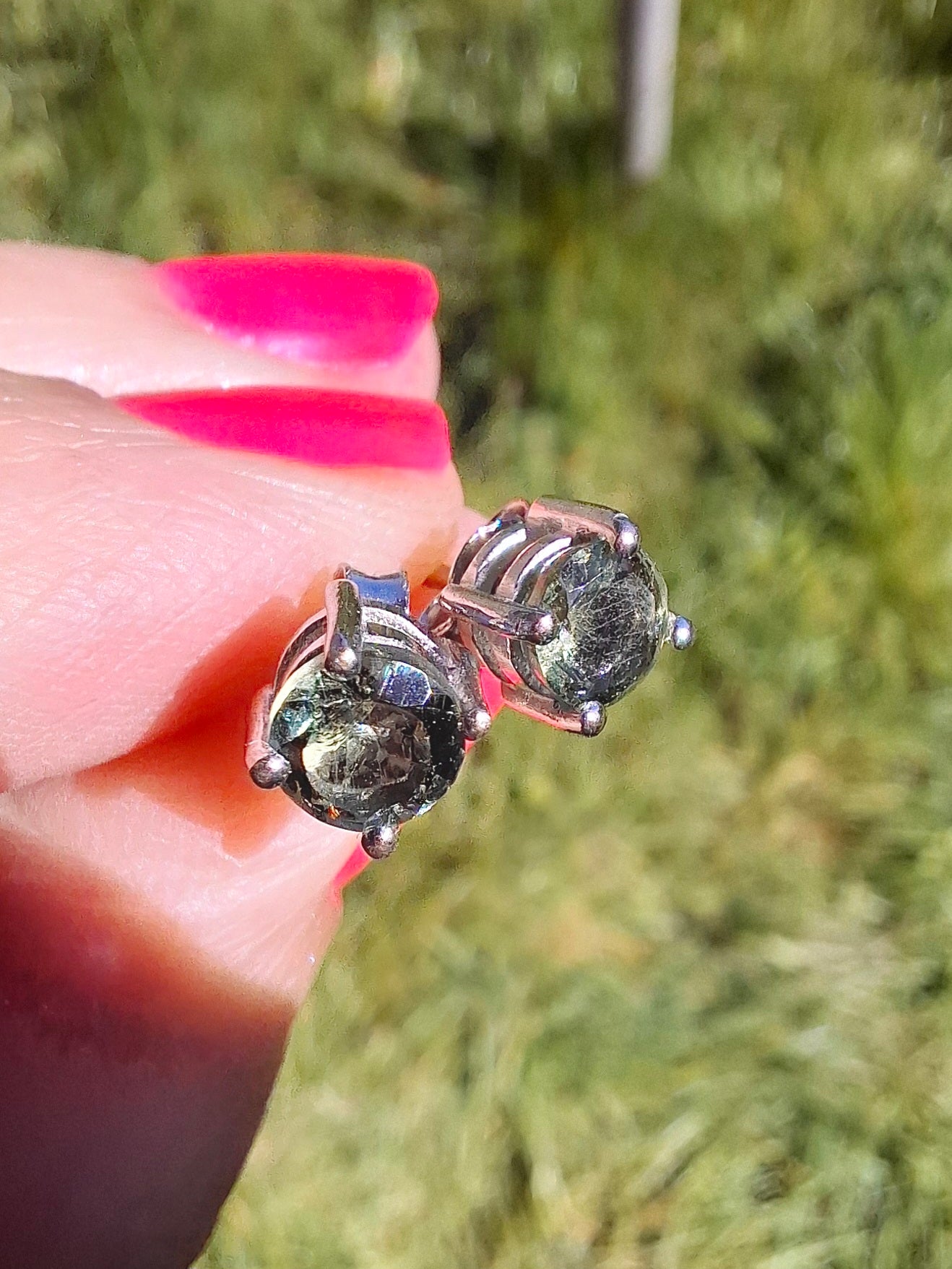 Moldavite (faceted) 5mm STUD EARRINGS, 925 Silver, Tektite (Ref: Pair43)