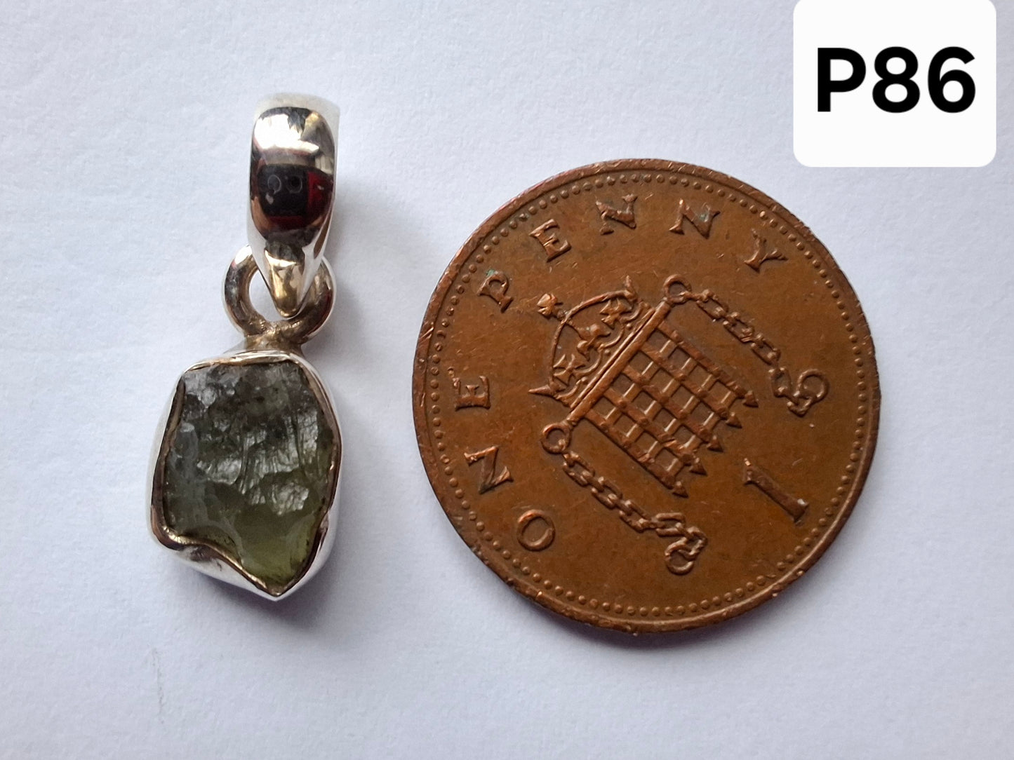 Moldavite Pendant, 925 Silver, Tektite (Ref: P86)