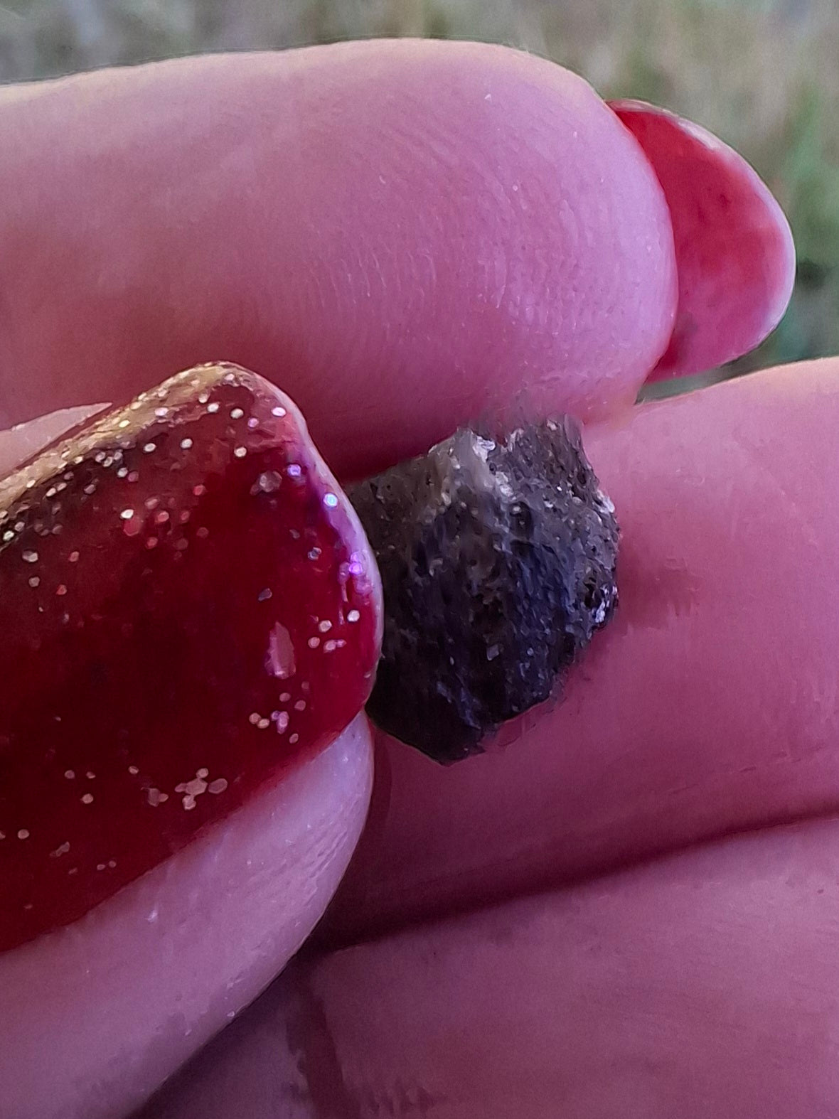 Moldavite Piece, 0.59g, Tektite (Ref: 1472)