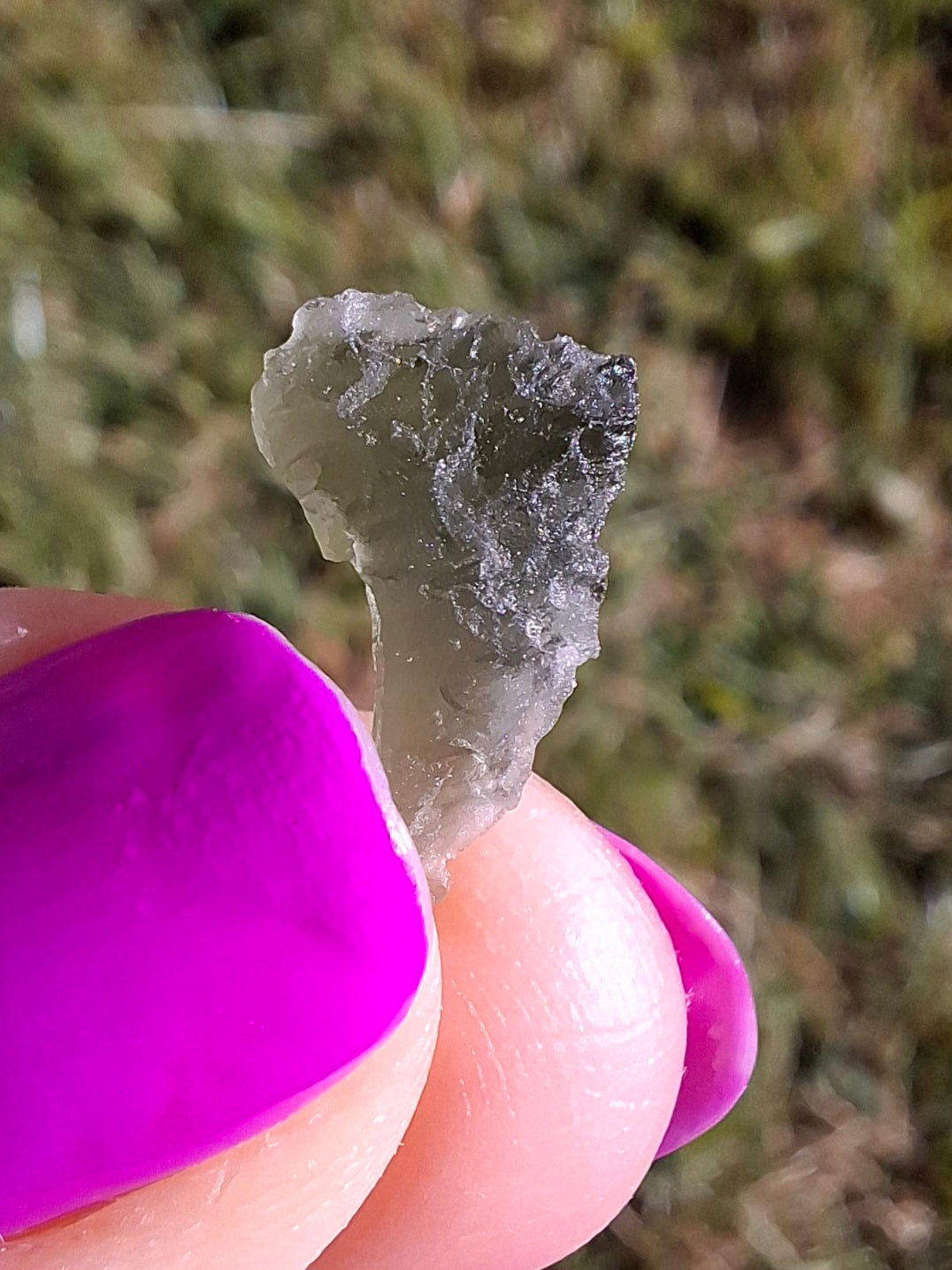 Moldavite Piece, 0.63g, Tektite (Ref: 1447)