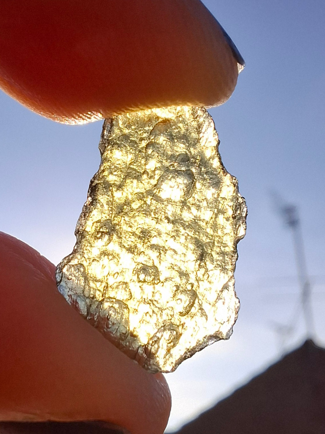 Moldavite Piece, 0.74g, Tektite (Ref: 1378)