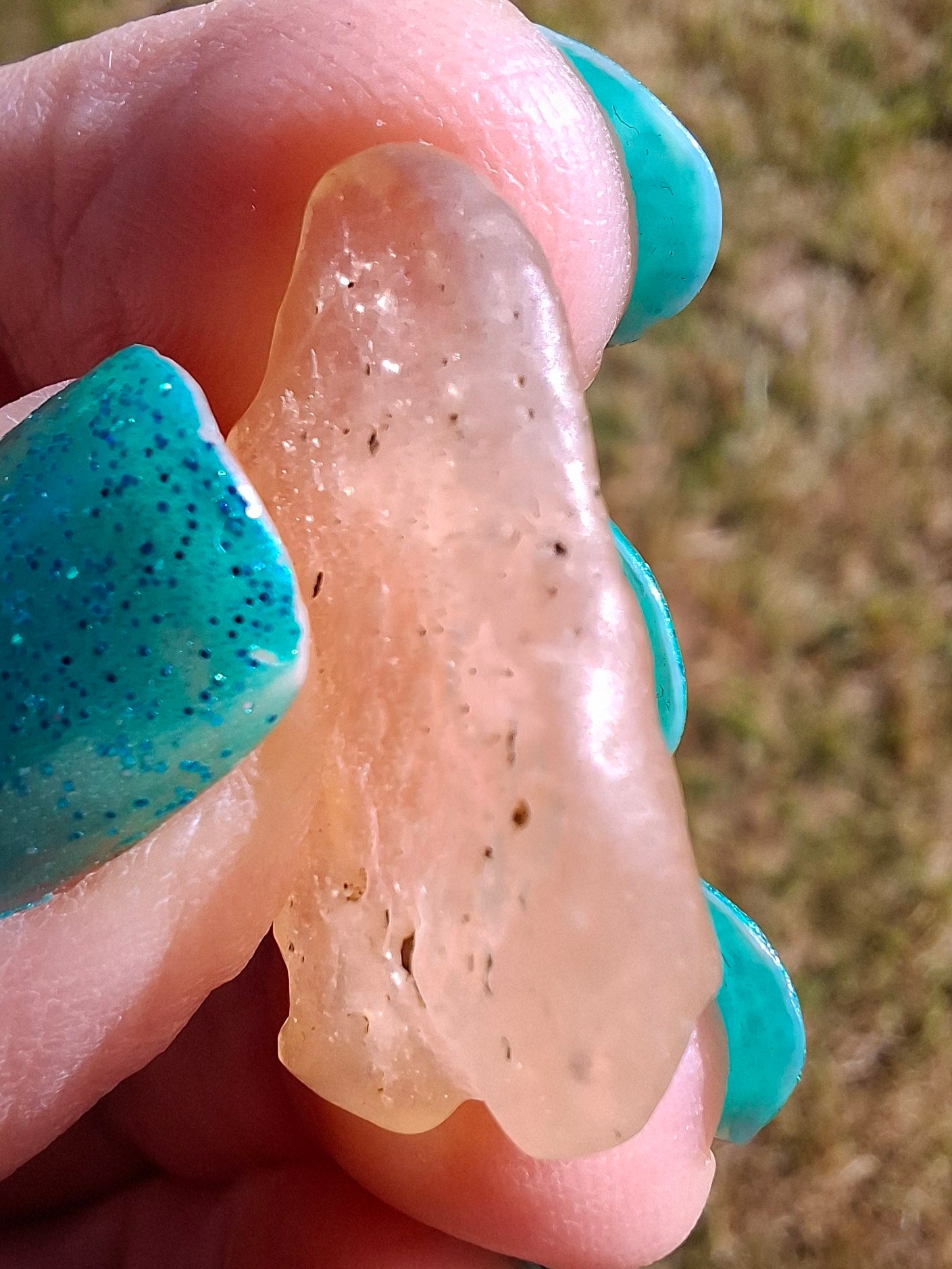 Libyan Desert Glass Piece, 2.88g, Tektite
