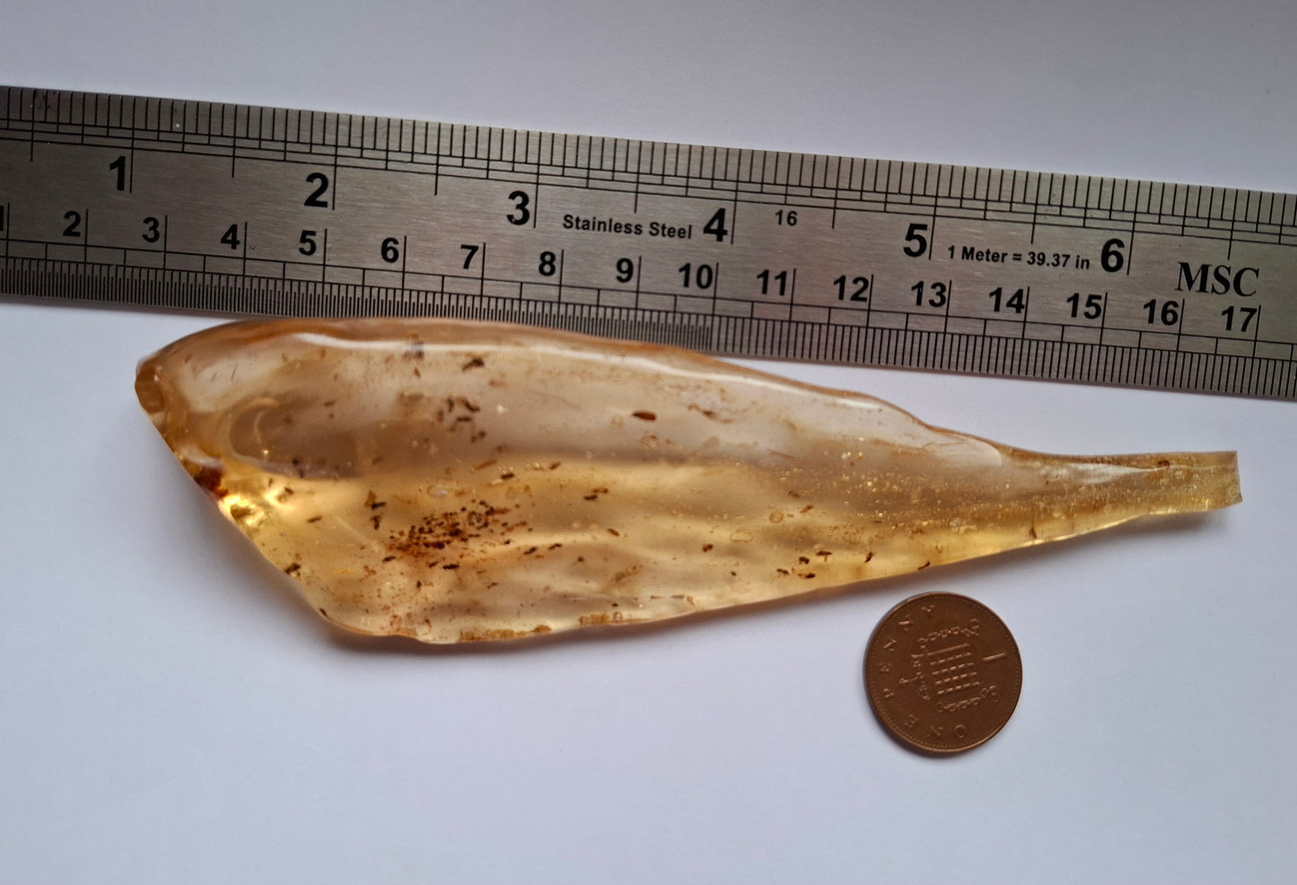 Copal Young Amber with INSECTS inside, 28.43g, Fossil (Ref: CA10)