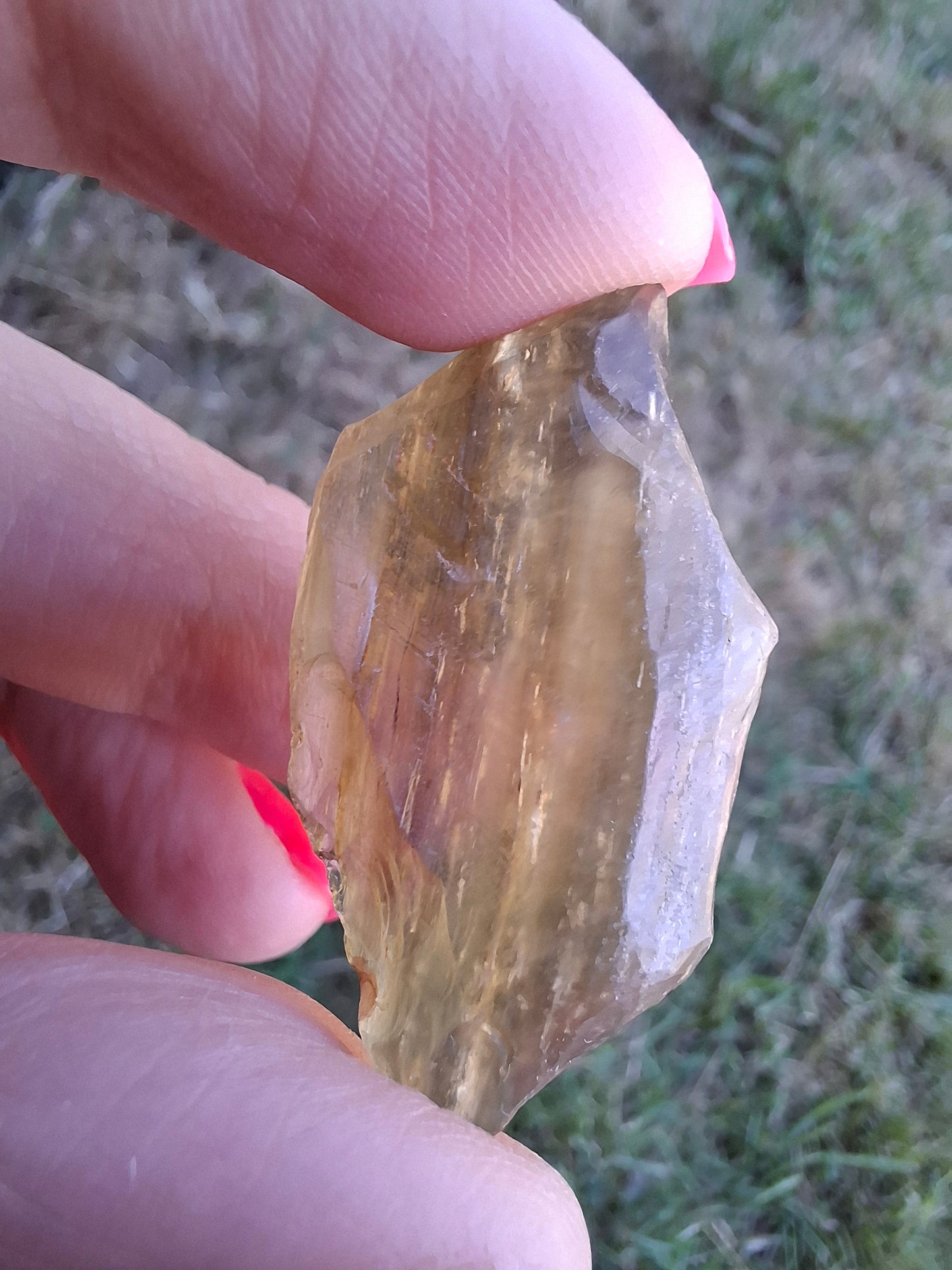 Libyan Desert Glass (darker) Piece, 8.34g, Tektite (Ref: L1370)