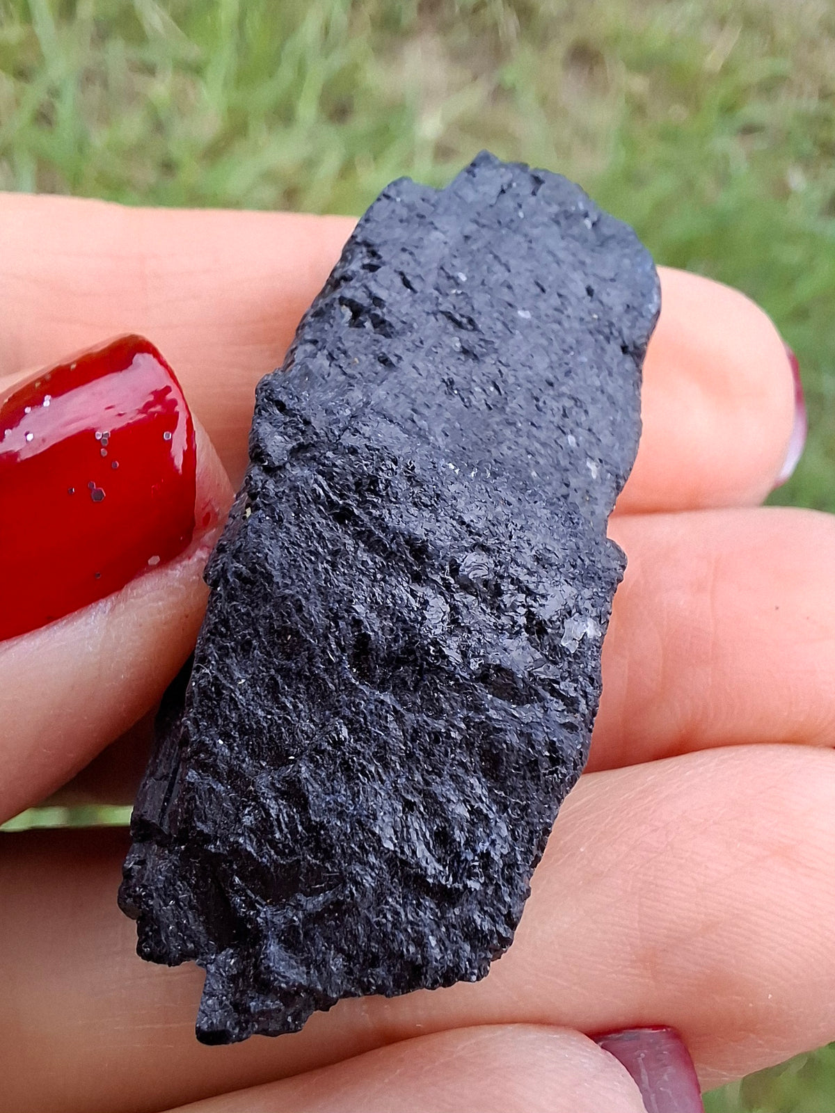 Black Tourmaline RAW, 14.77g, Crystal, (Ref: RBT1)