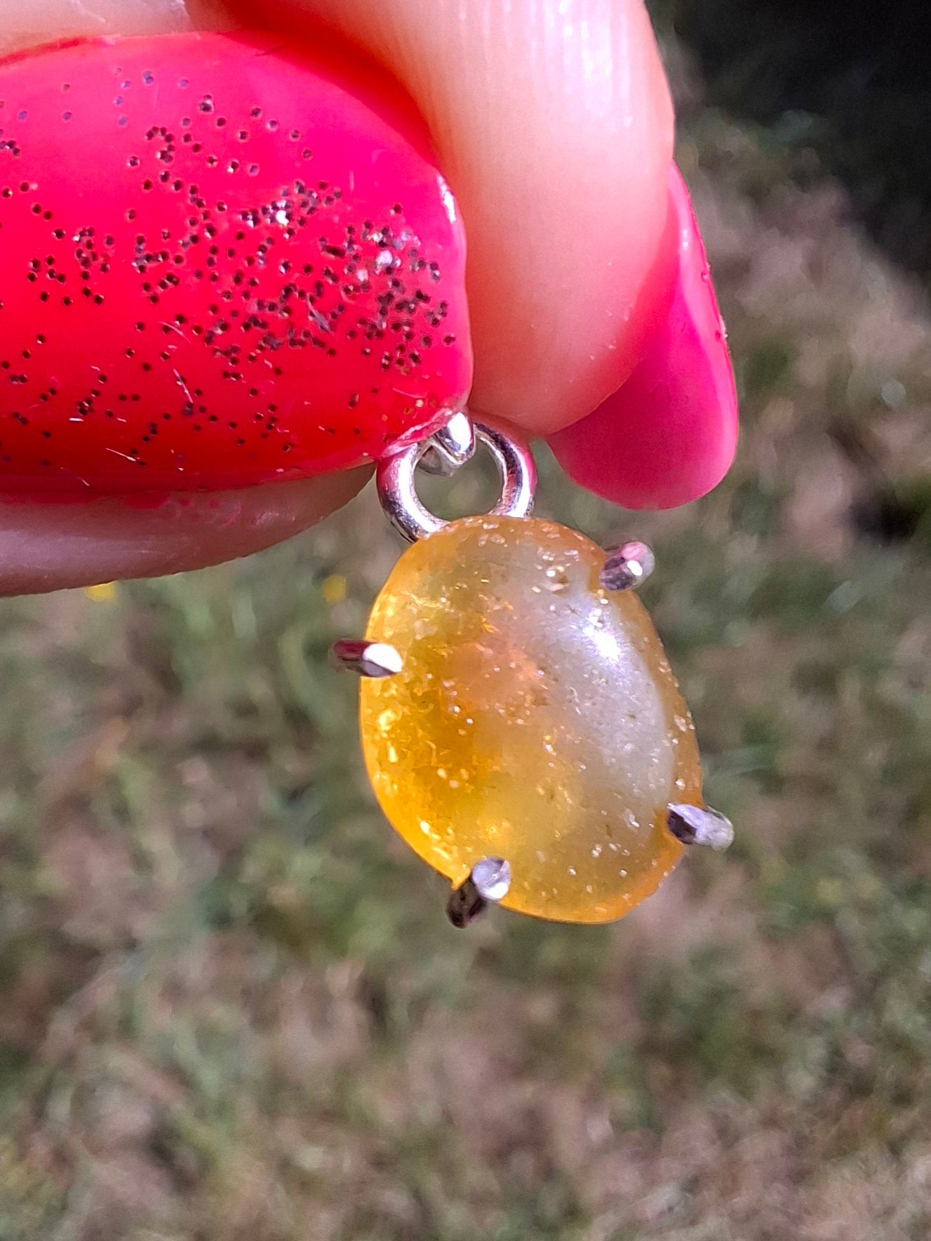Baltic Amber Pendant, 925 Silver, Fossil (Ref: AP26)