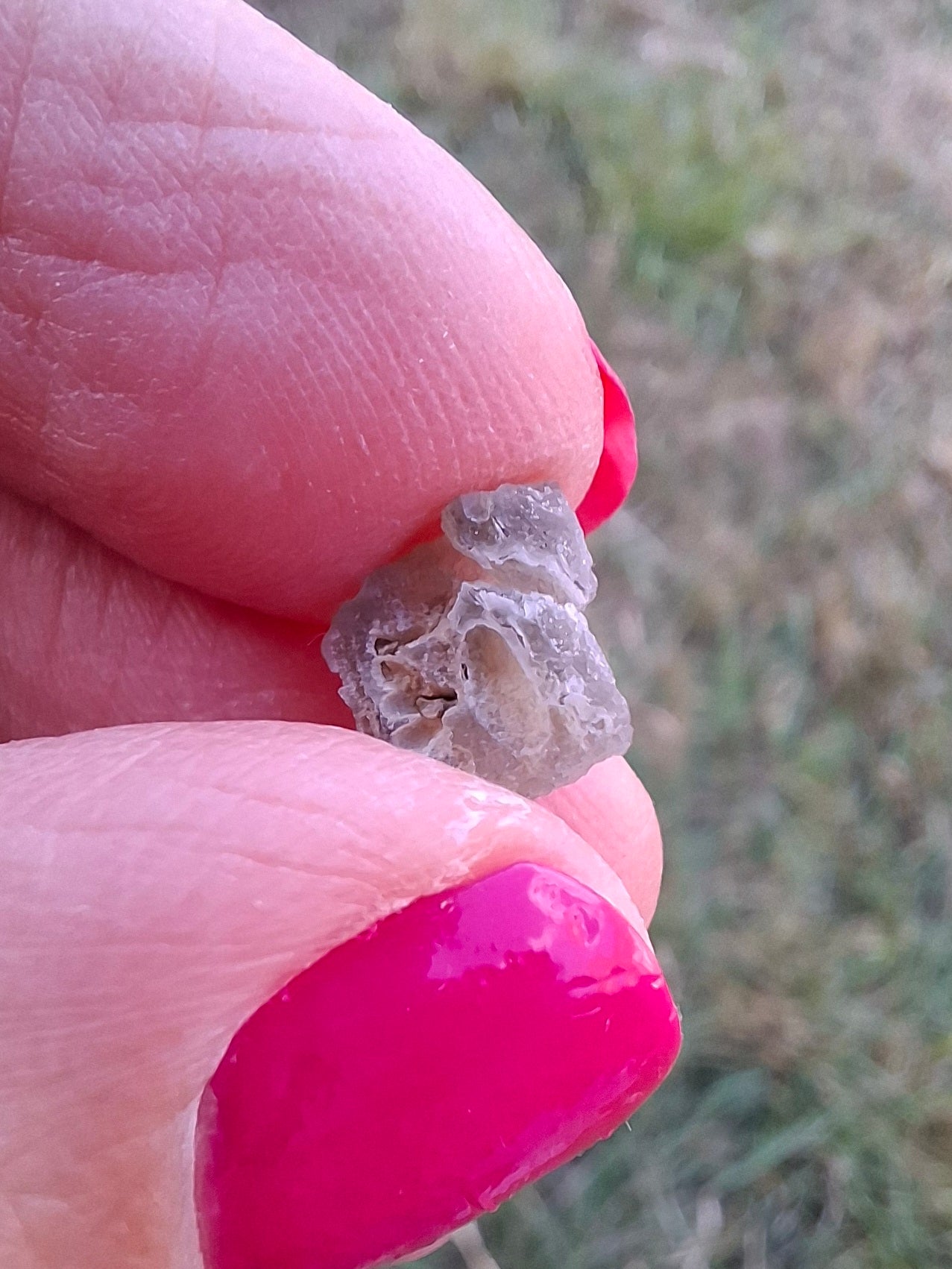 Moldavite Piece, SNOWFLAKE, FROSTED, BRUSNA, 0.31g, Tektite (Ref: 1500)