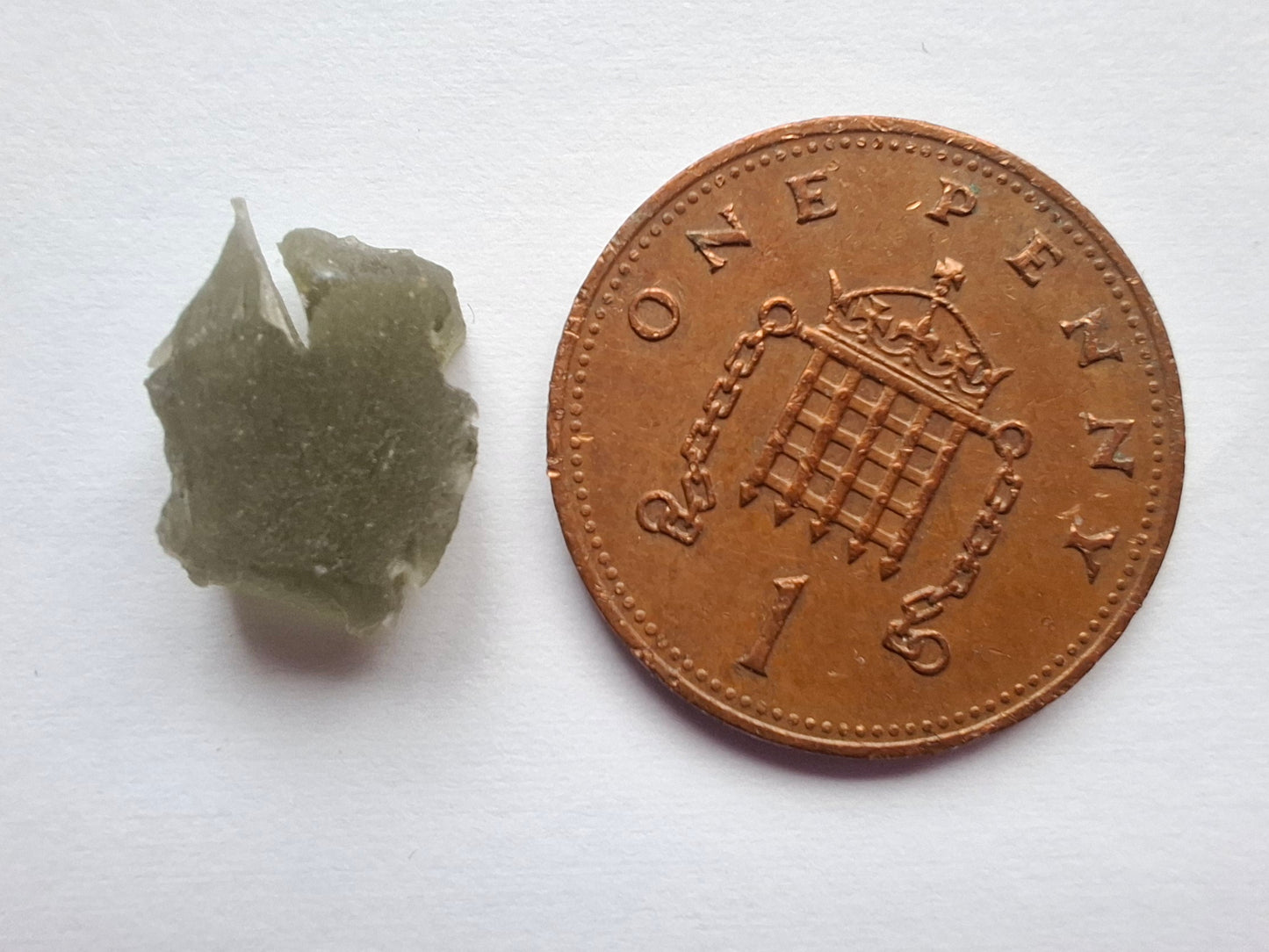Moldavite Piece, 0.87g, Tektite (Ref: 1453)