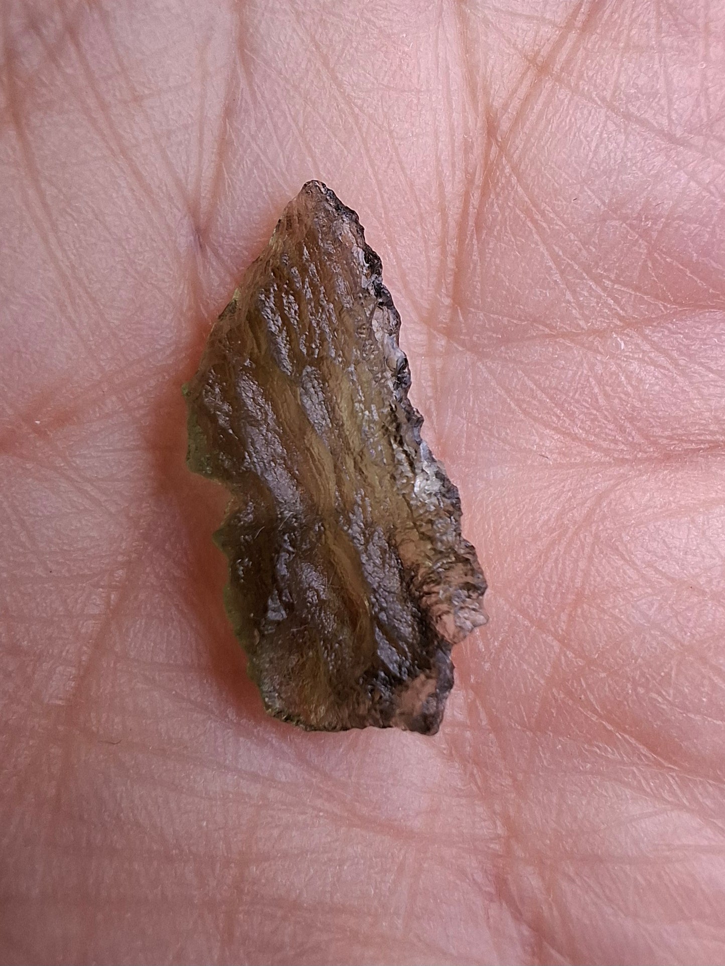 Moldavite Piece, 0.84g, Tektite (Ref: 1418)
