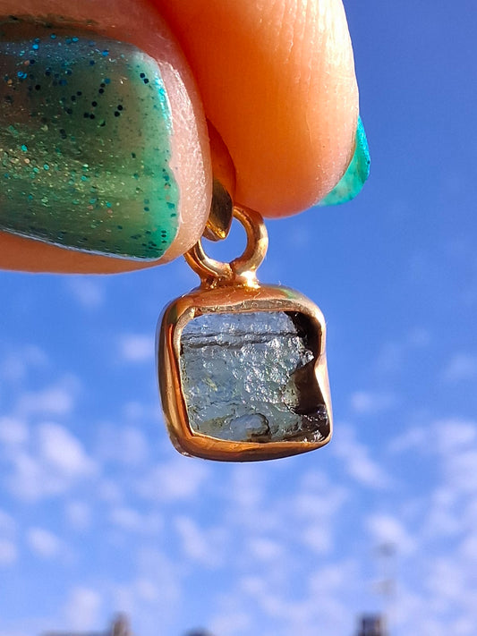 Moldavite Pendant, 14K GOLD Plated, Tektite (Ref: P453)