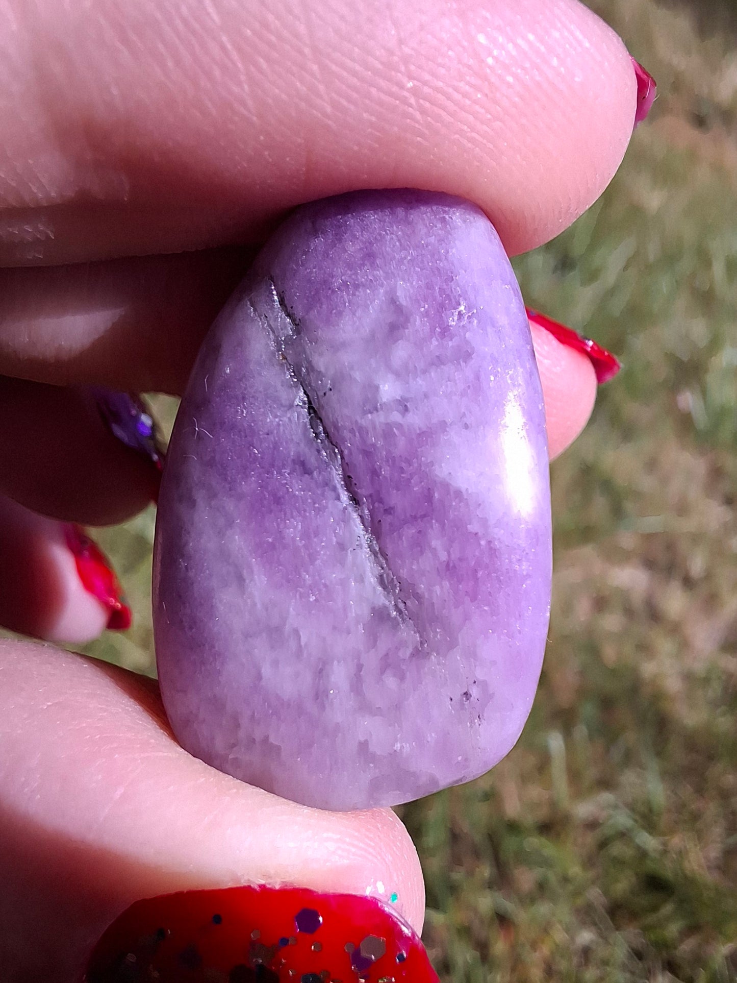 Lepidolite, Tumble Stone, Crystal (Ref: T120)