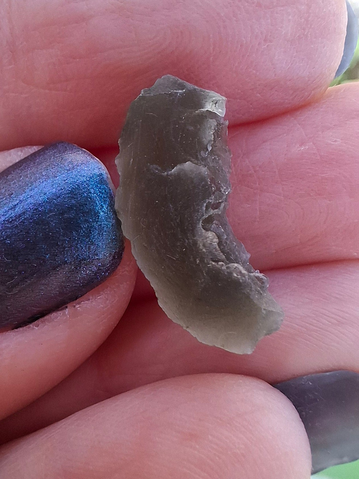 Moldavite Piece, 0.98g, Tektite (Ref: 1380)