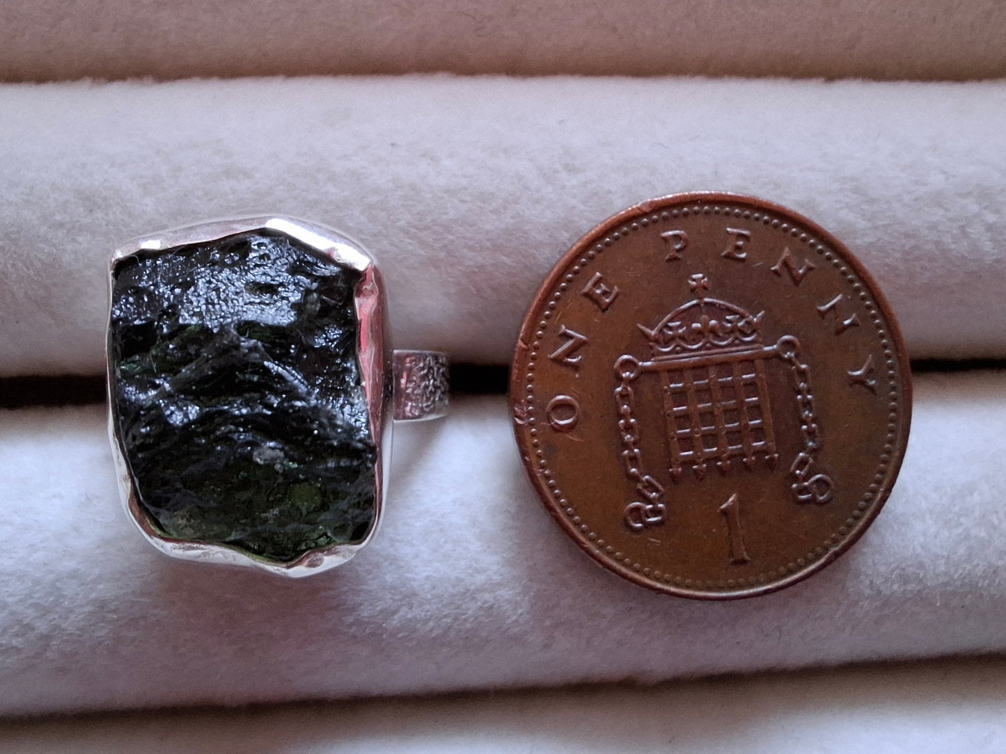 Moldavite Ring, size large G/small H, 925 Silver, Tektite (Ref: R293)