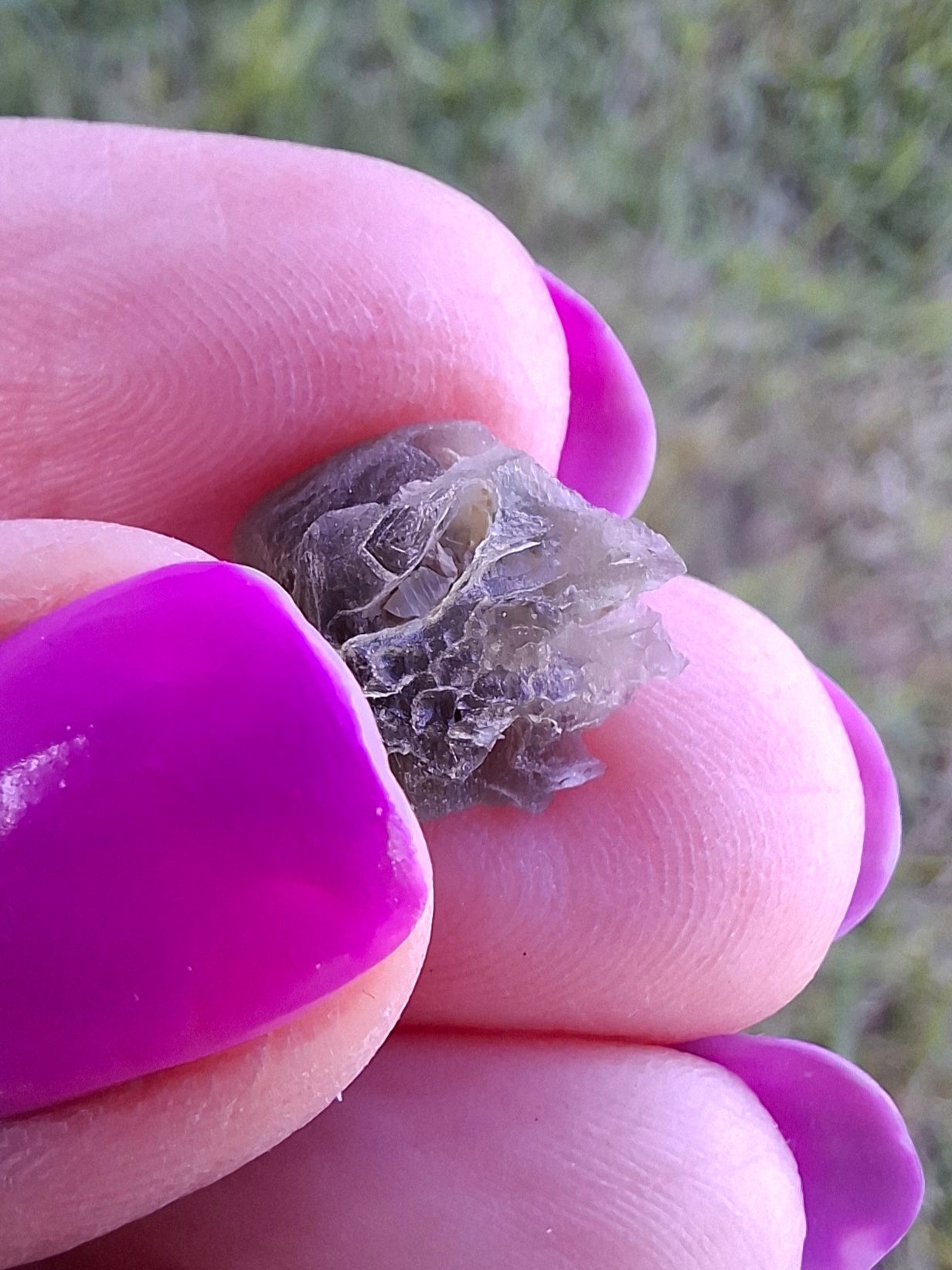 Moldavite Piece, 0.85g, Tektite (Ref: 1462)