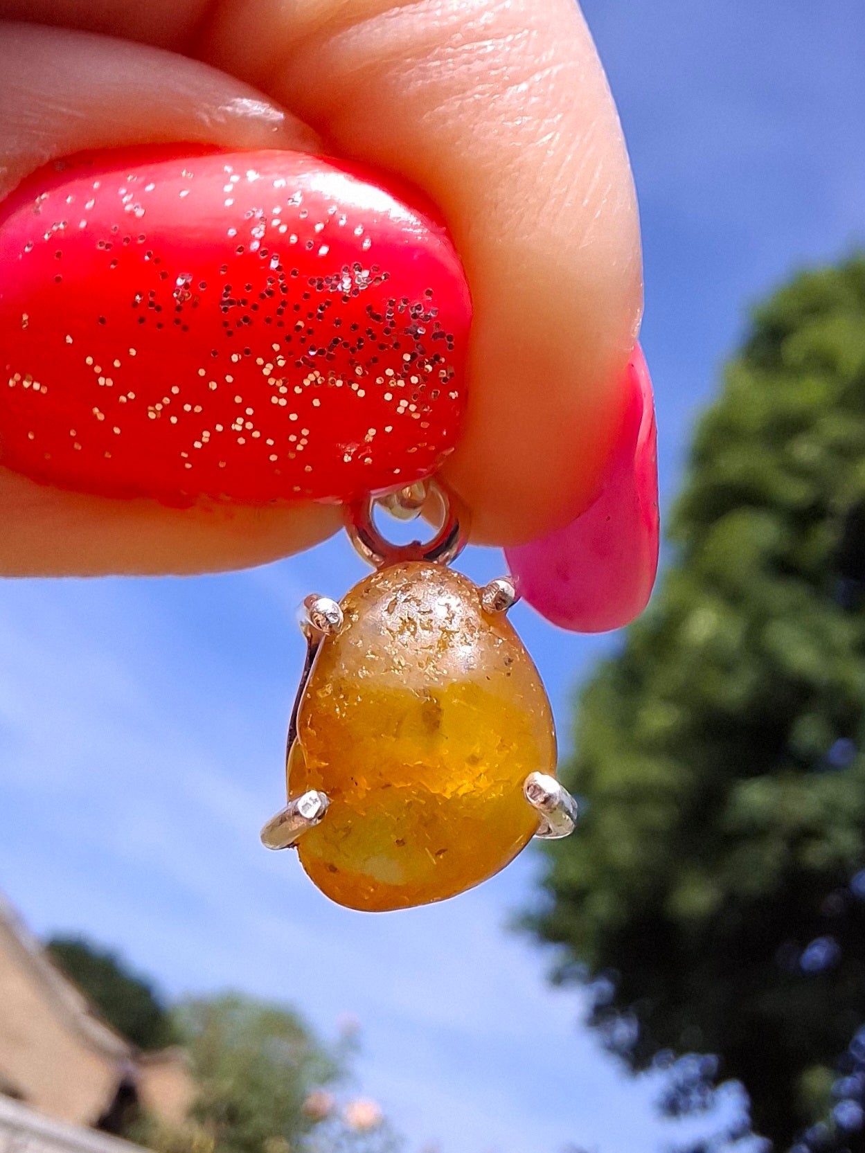 Baltic Amber Pendant, 925 Silver, Fossil (Ref: AP17)
