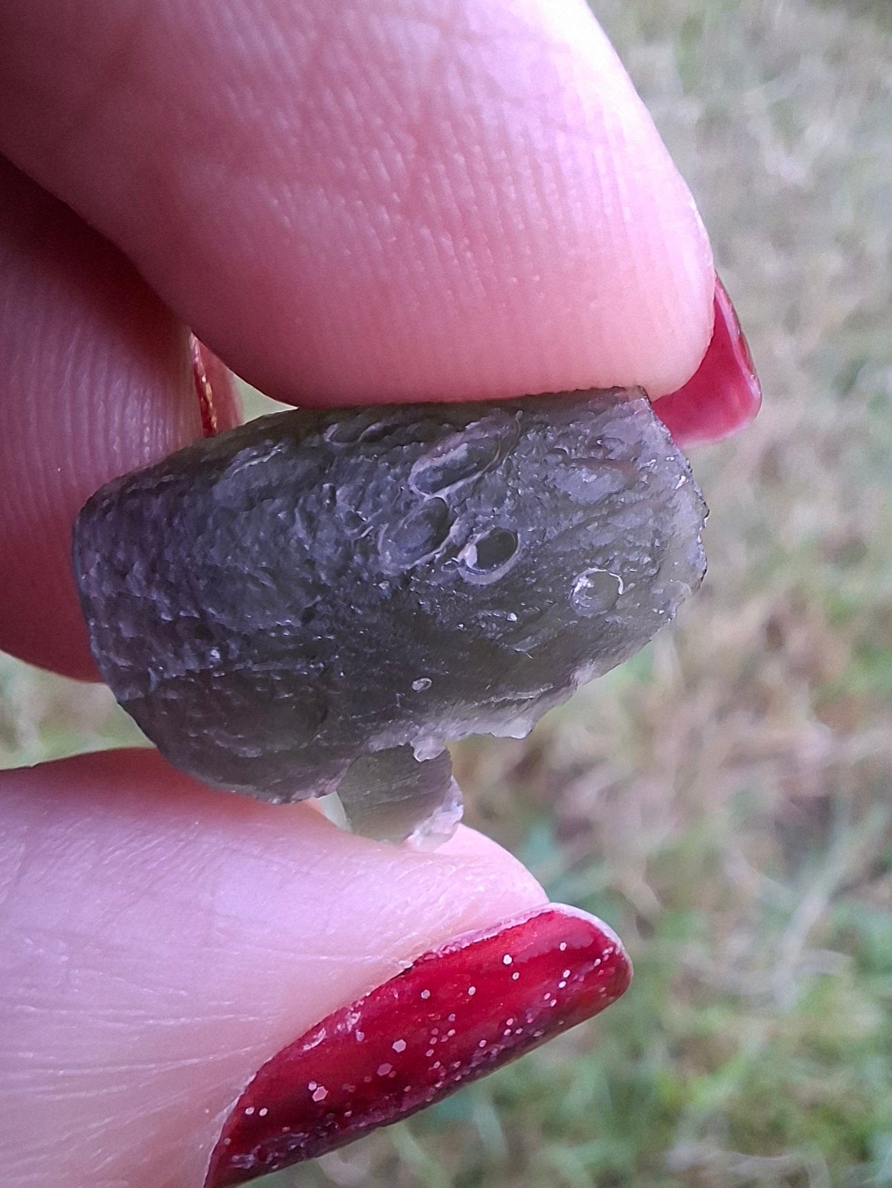 Moldavite Piece, 1.68g, Tektite (Ref: 1468)