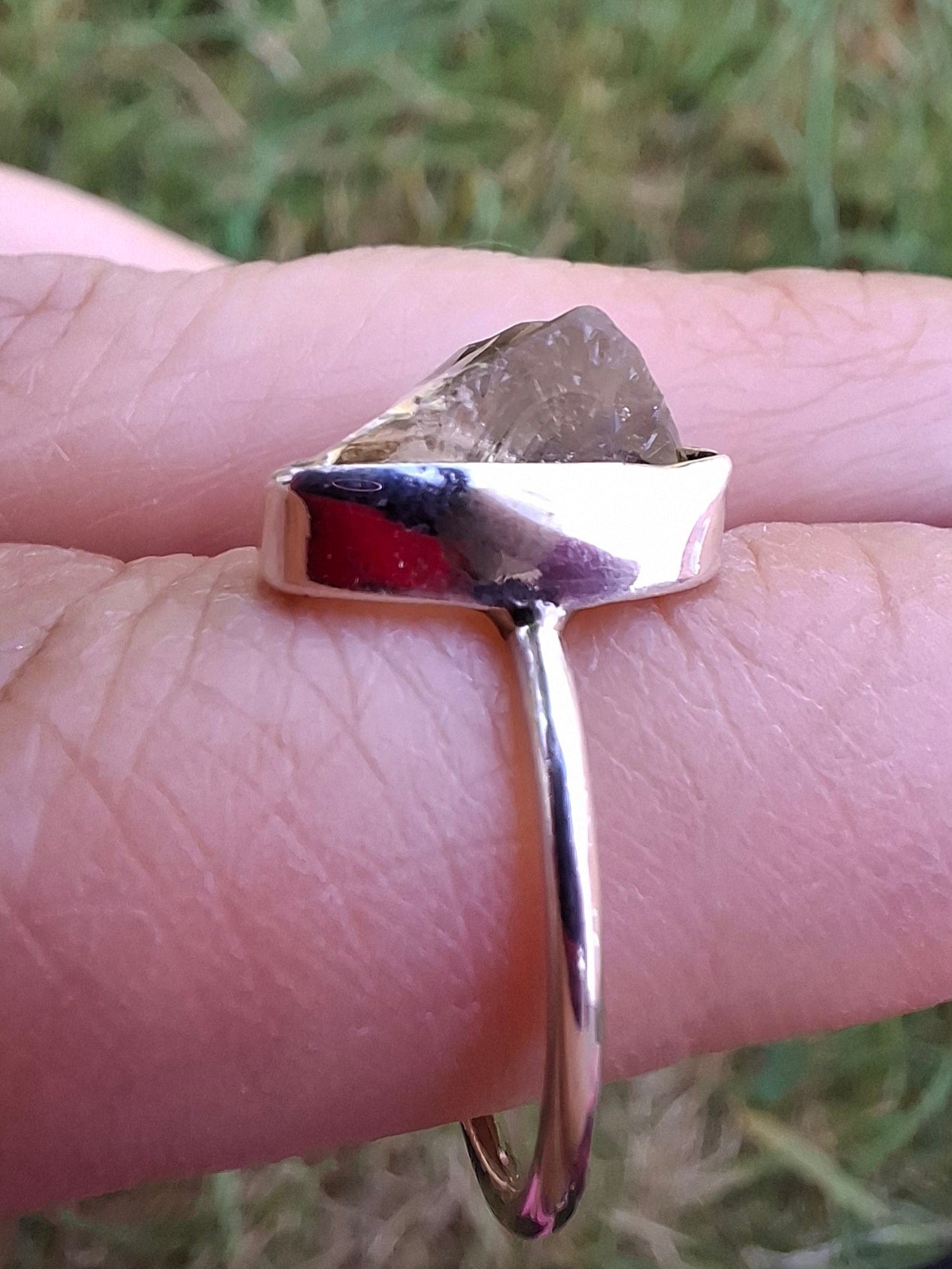 Libyan Desert Glass Ring, size small M, 925 Silver, Tektite (Ref: LR19)