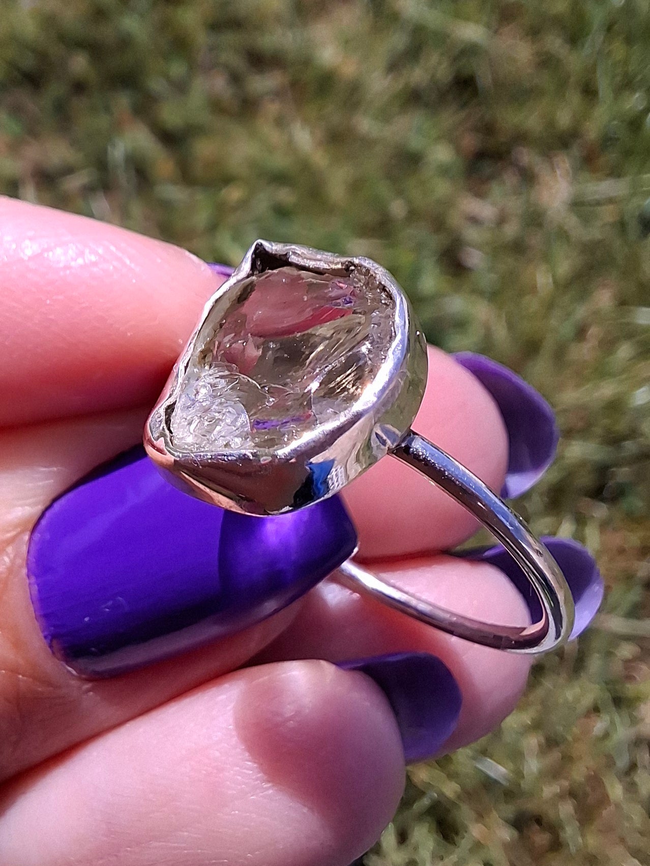 Libyan Desert Glass Ring, size large V, 925 Silver, Tektite (Ref: LR60)