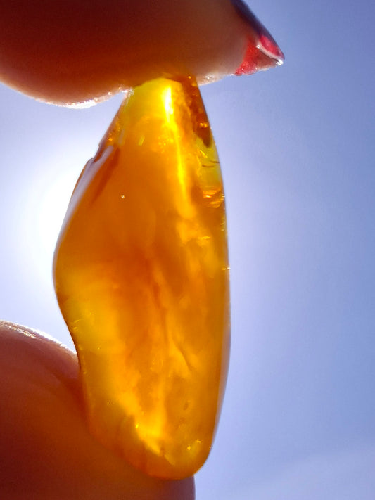 Baltic Amber, 1.68g, Fossil (Ref: A233)
