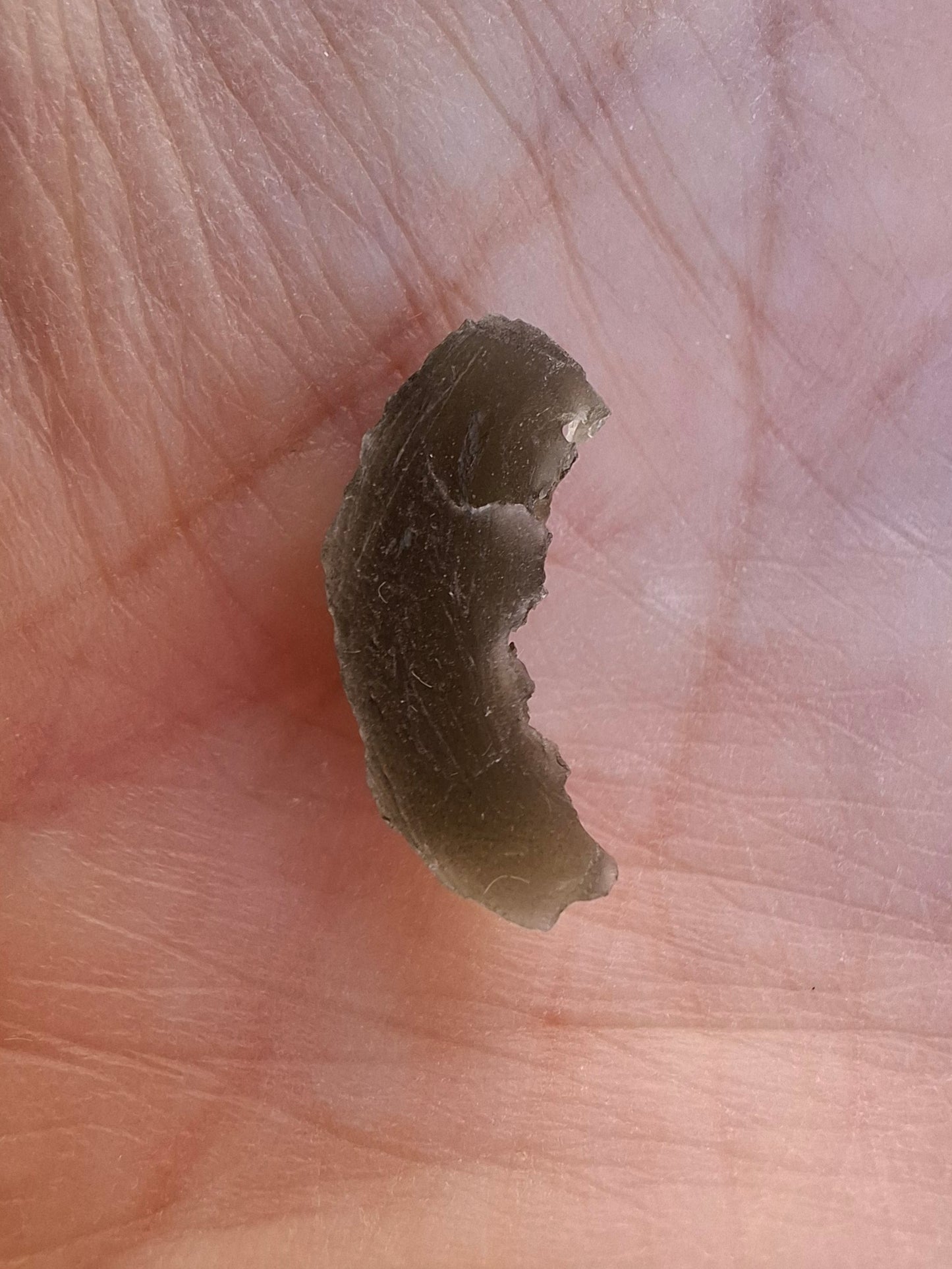 Moldavite Piece, 0.98g, Tektite (Ref: 1380)