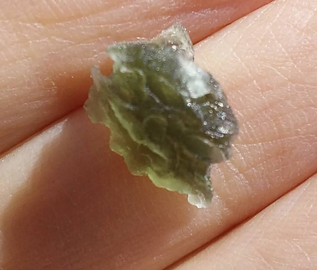 Moldavite Piece, 0.63g, Tektite (Ref: E254)