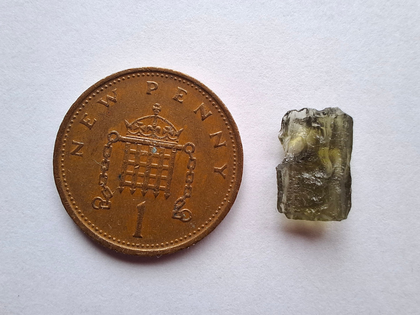 Moldavite small Piece, 0.42g, Tektite (Ref: 1386)
