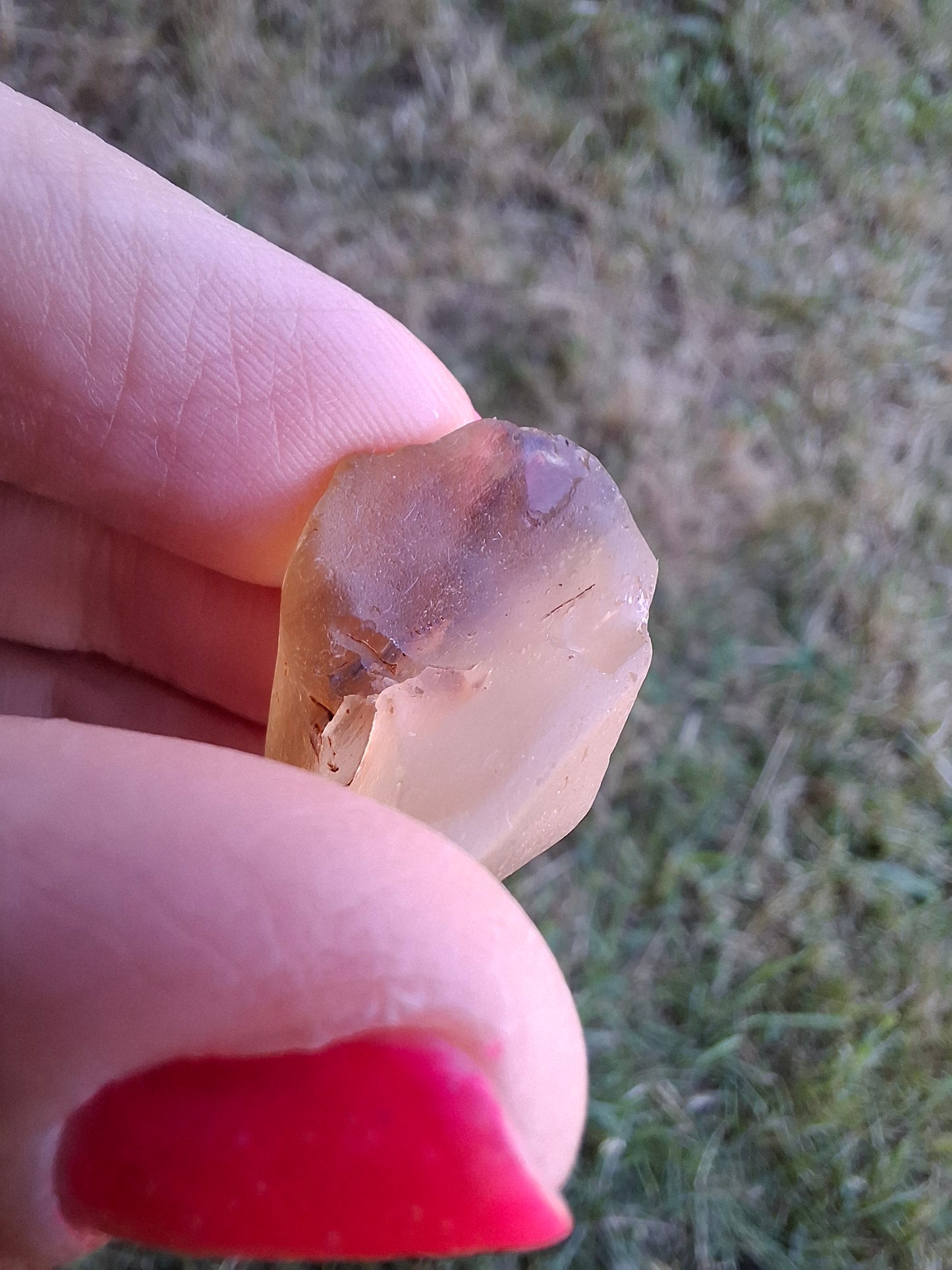 Libyan Desert Glass (darker) Piece, 7.00g, Tektite (Ref: L1373)