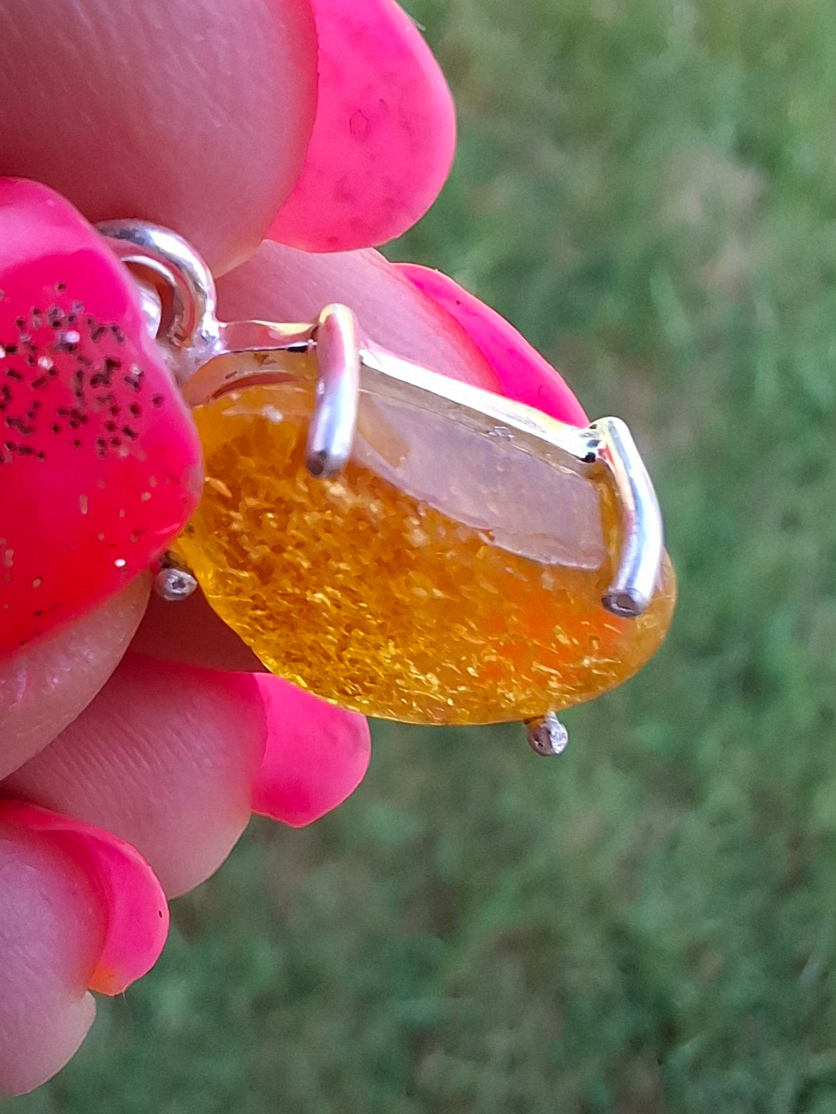 Baltic Amber Pendant, 925 Silver, Fossil (Ref: AP22)