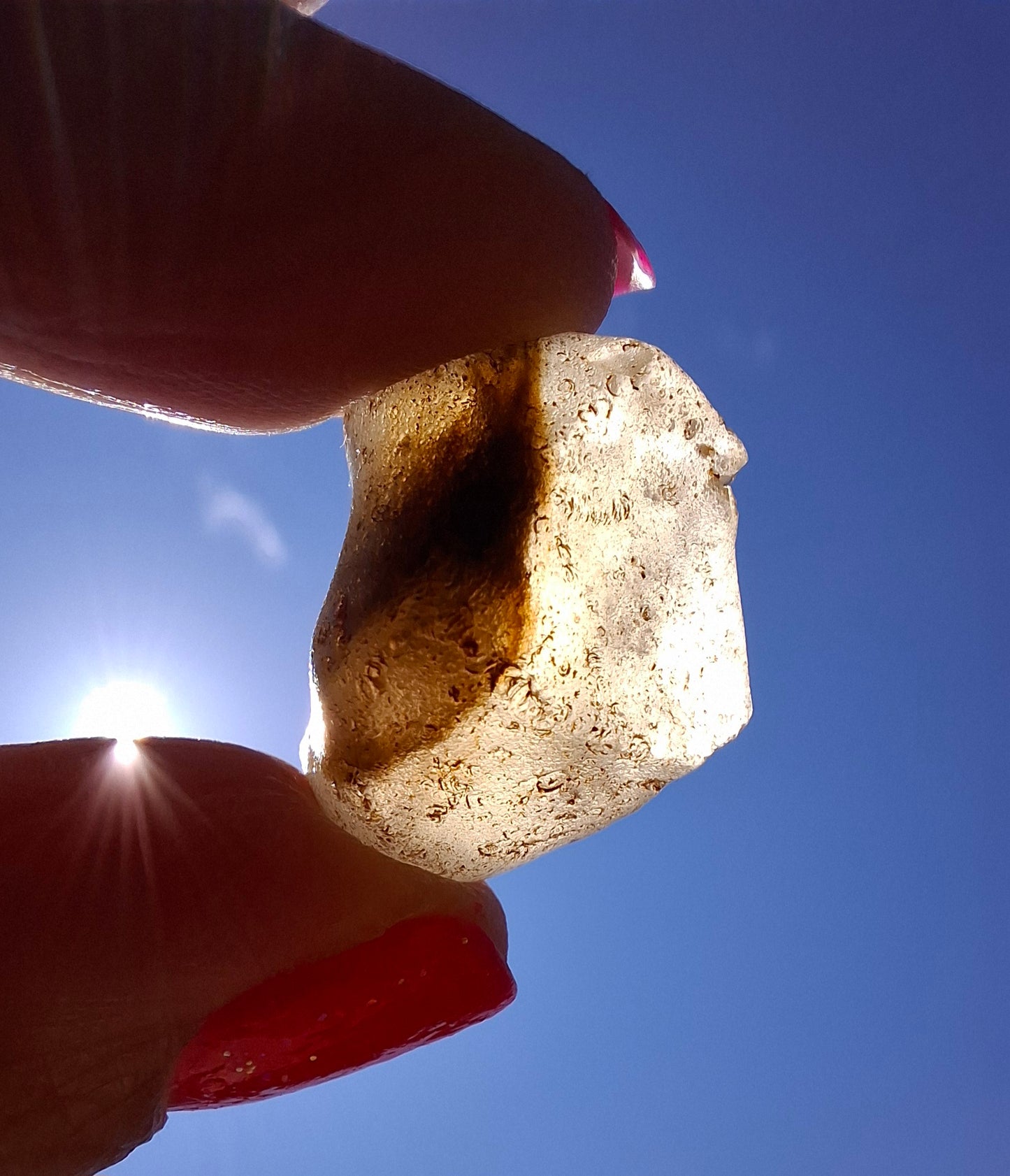Libyan Desert Glass (darker) Piece, 4.70g, Tektite (Ref: L1372)