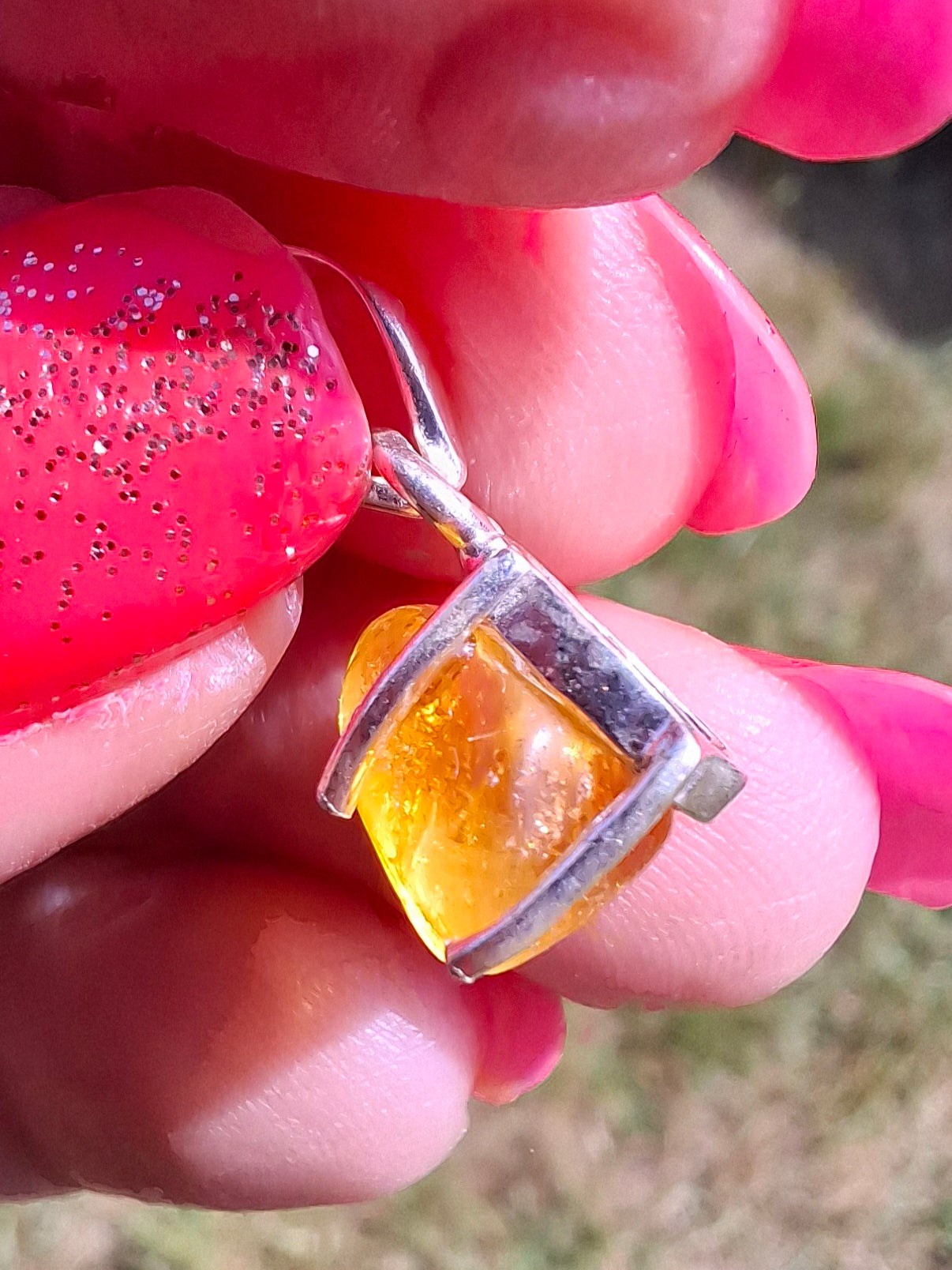Baltic Amber Pendant, 925 Silver, Fossil (Ref: AP25)