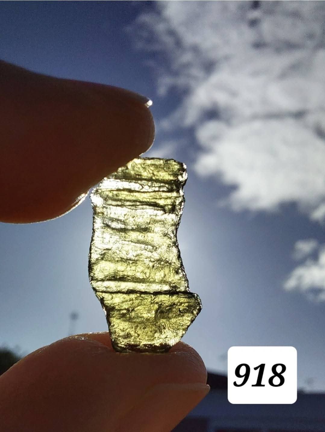 Moldavite Piece, 0.90g, Tektite (Ref: 918)