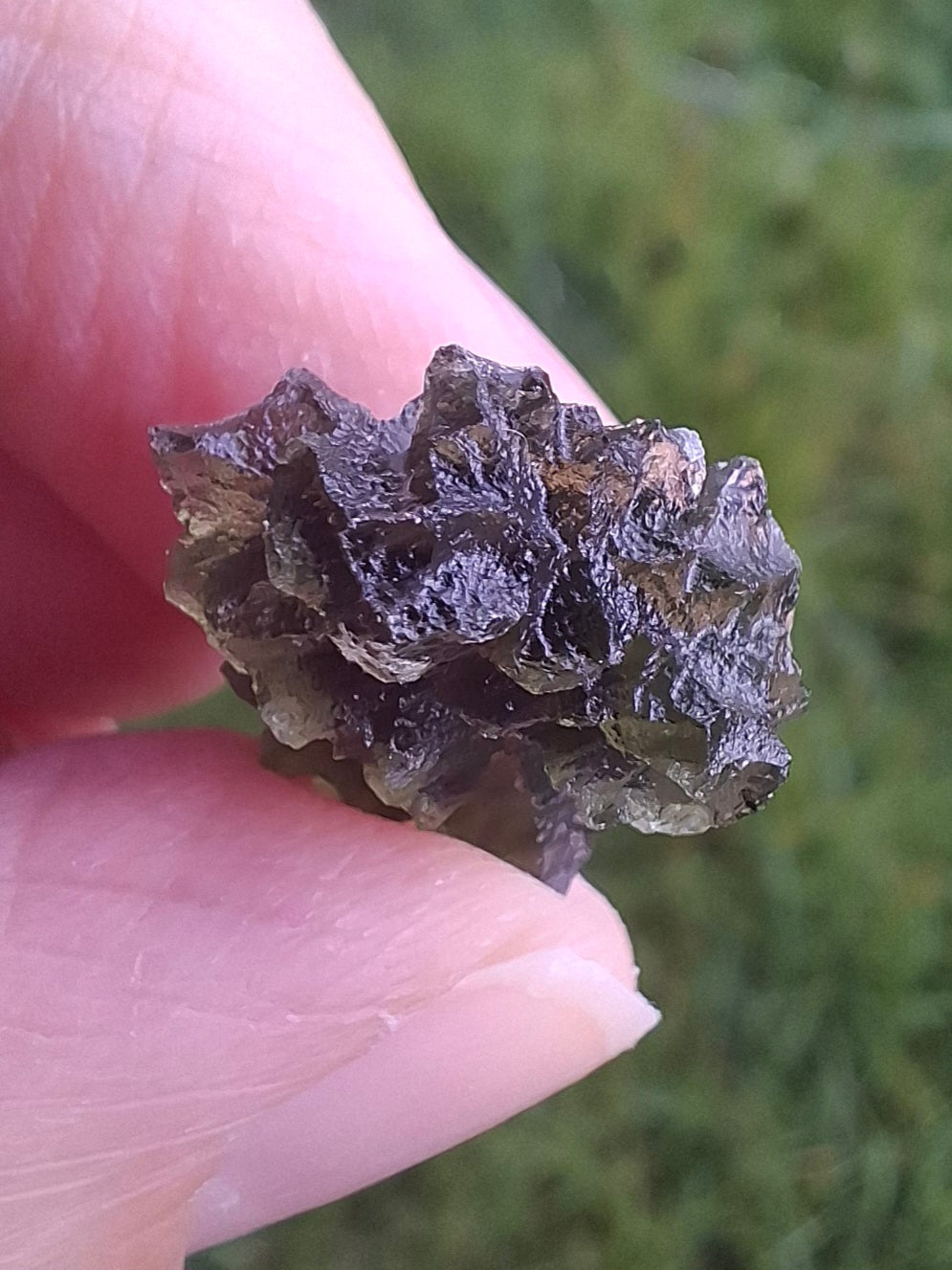 Moldavite Piece, JEZKOVNA BESEDNICE, 2.05g, Tektite (Ref: 1275)