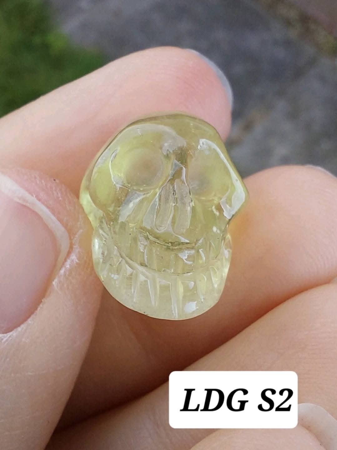 Libyan Desert Glass SKULL carving, 4.59g, Tektite (Ref: Skull2)