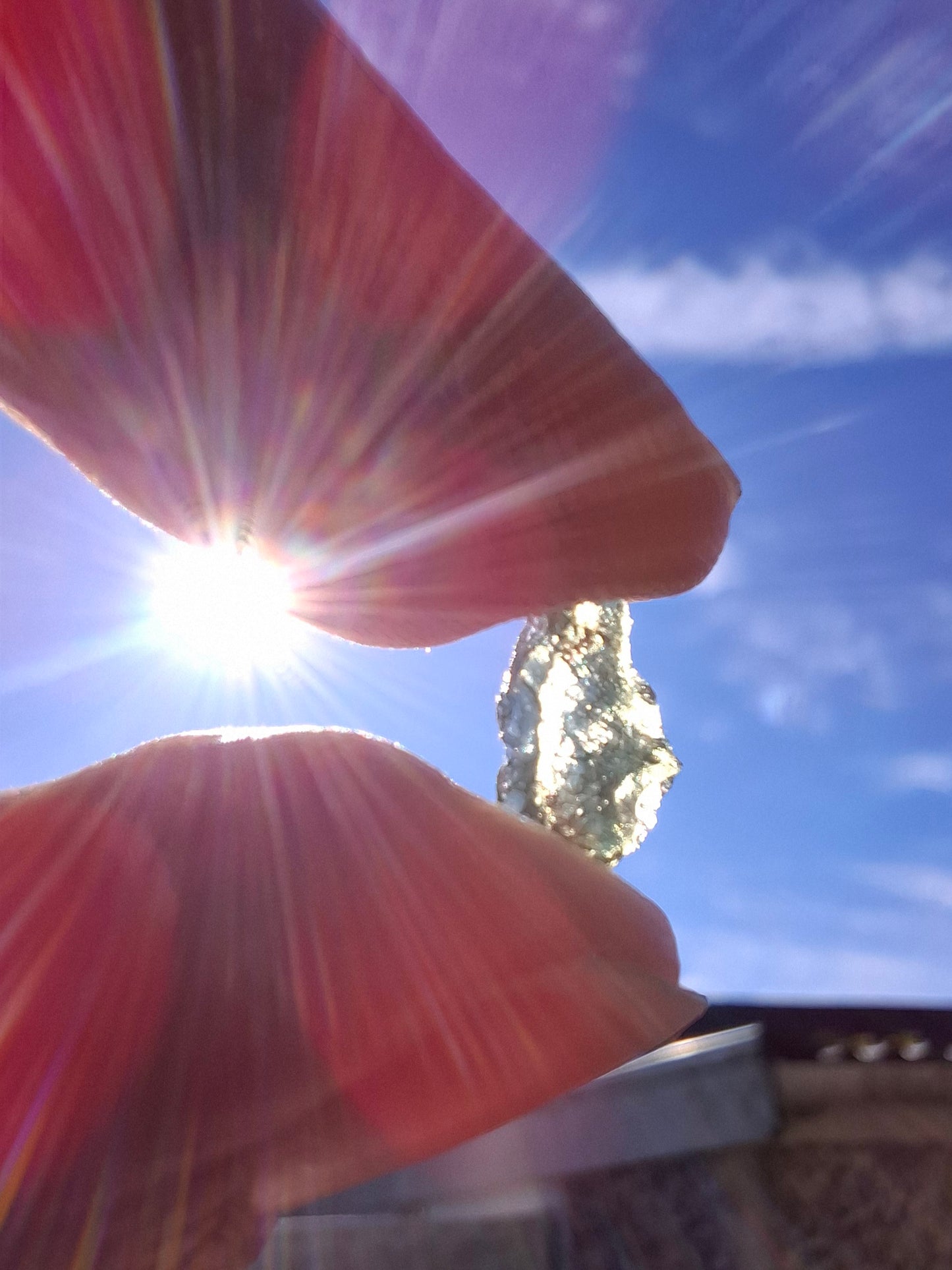 Moldavite chip Bundle, 1g, 4 pcs, Tektite (Ref: MB30)