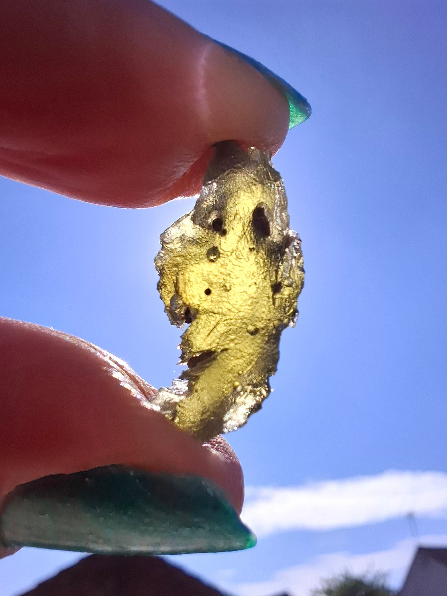 Moldavite Piece, 1.67g, Tektite (Ref: 1423)