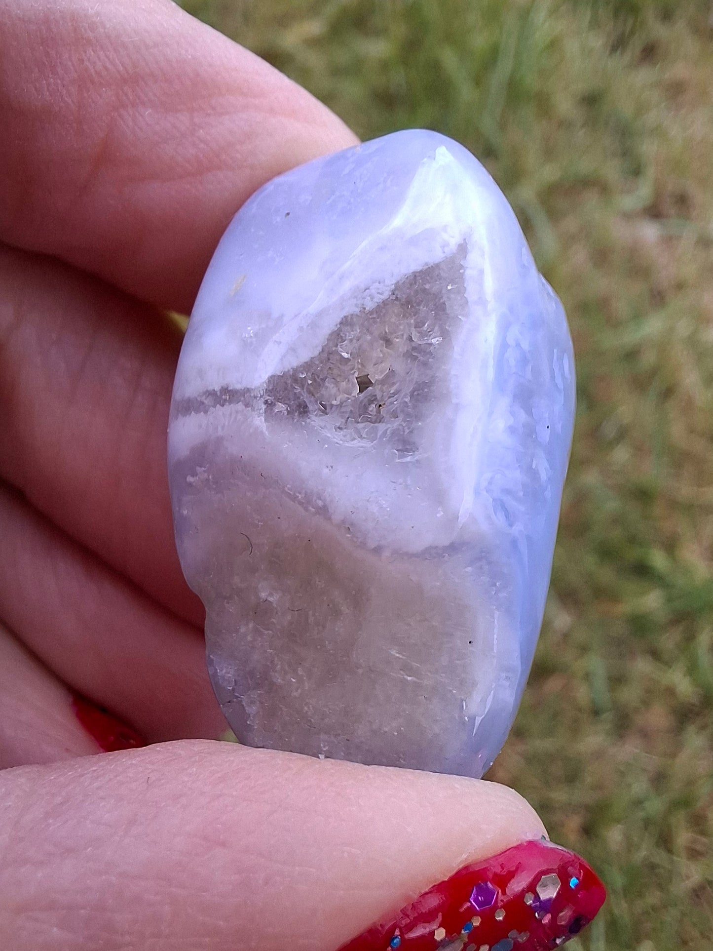 Blue Lace Agate, Tumble Stone, Crystal (Ref: T143)