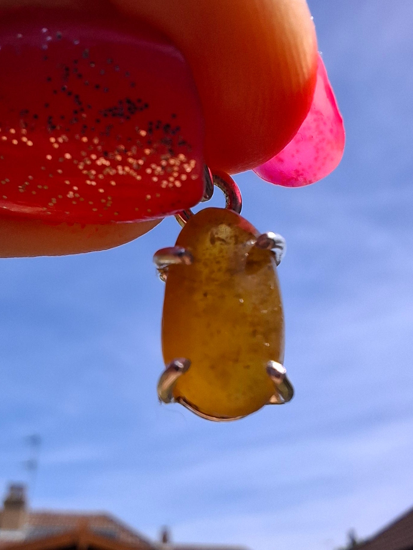 Baltic Amber Pendant, 925 Silver, Fossil (Ref: AP24)