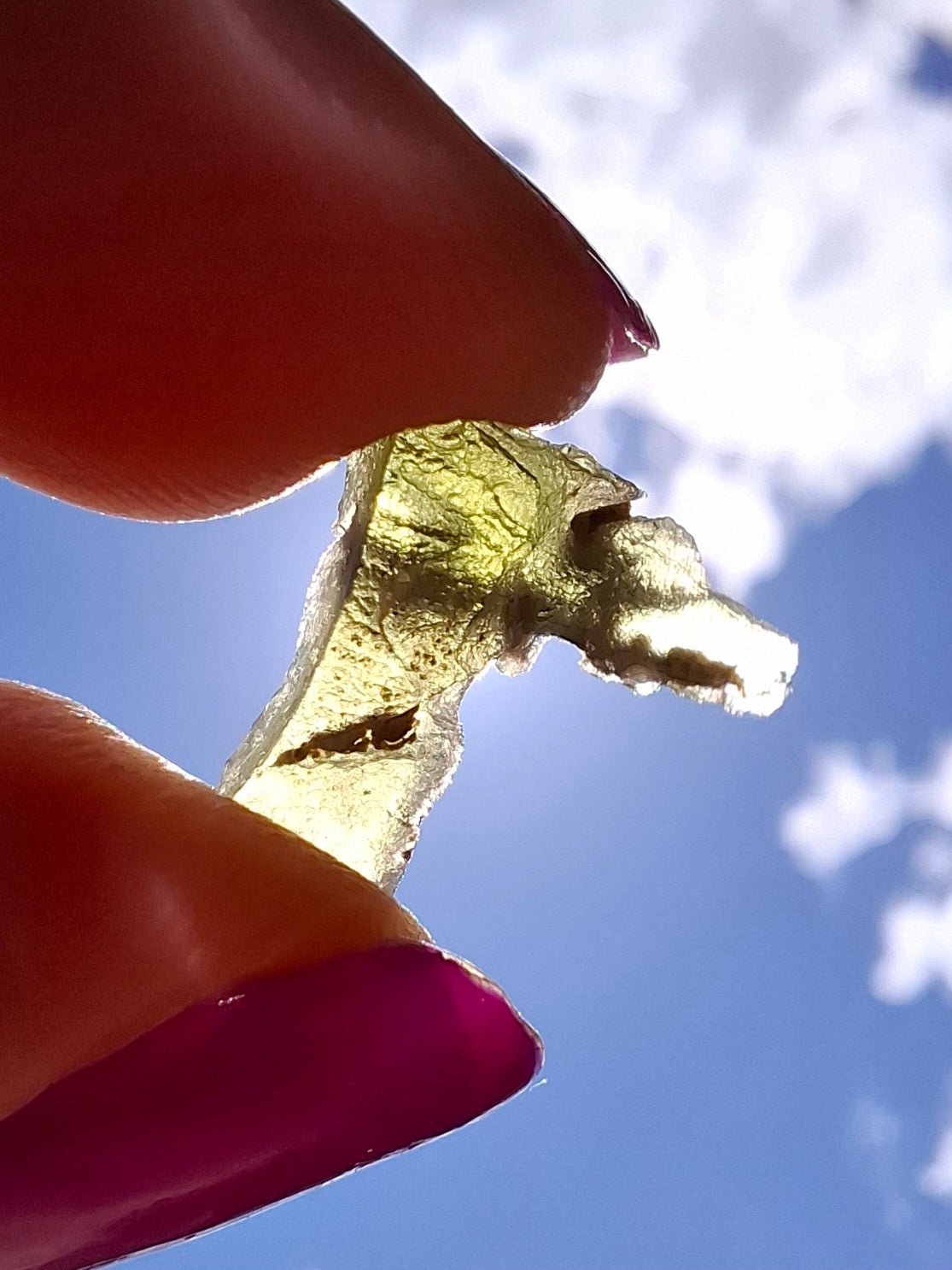 Moldavite Piece, 0.66g, Tektite (Ref: 1436)