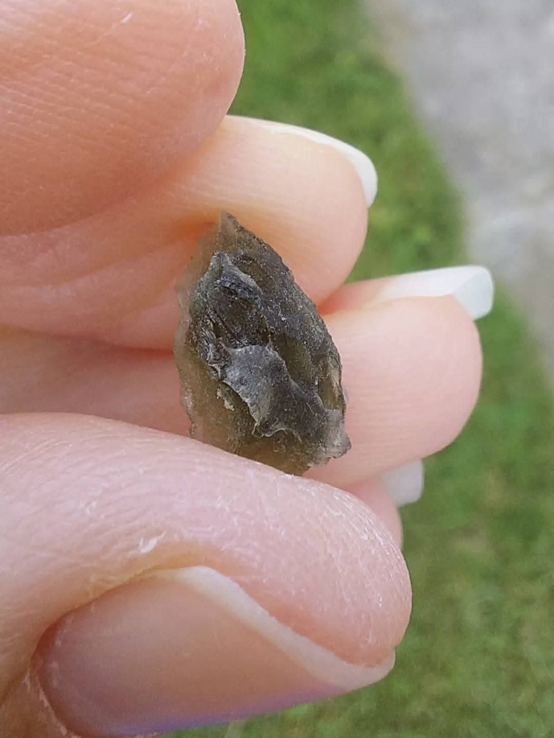 Moldavite Piece, 0.63g, Tektite (Ref: E254)