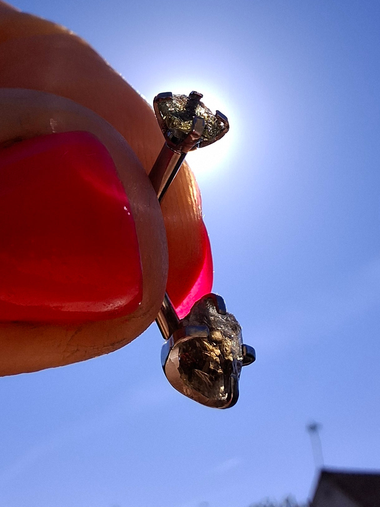 Moldavite (raw) BELLY BAR, 14G, Surgical Steel, Tektite (Ref: BB2)