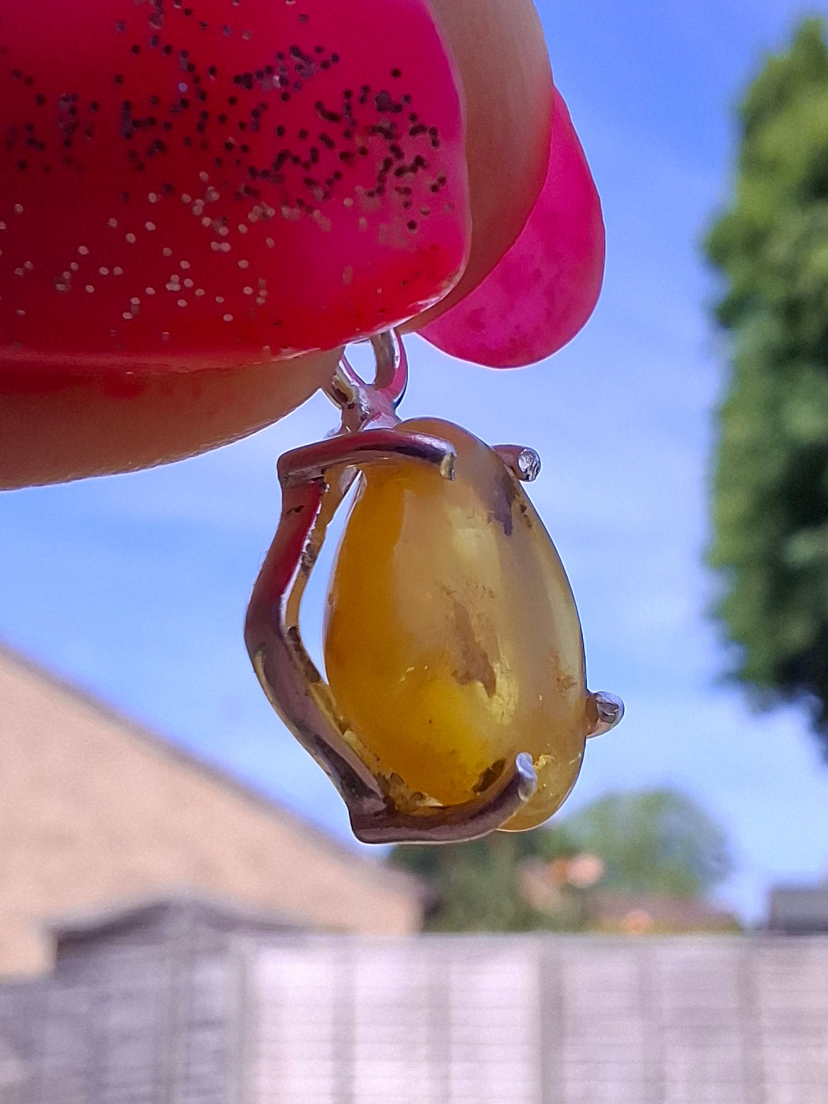 Baltic Amber Pendant, 925 Silver, Fossil (Ref: AP20)