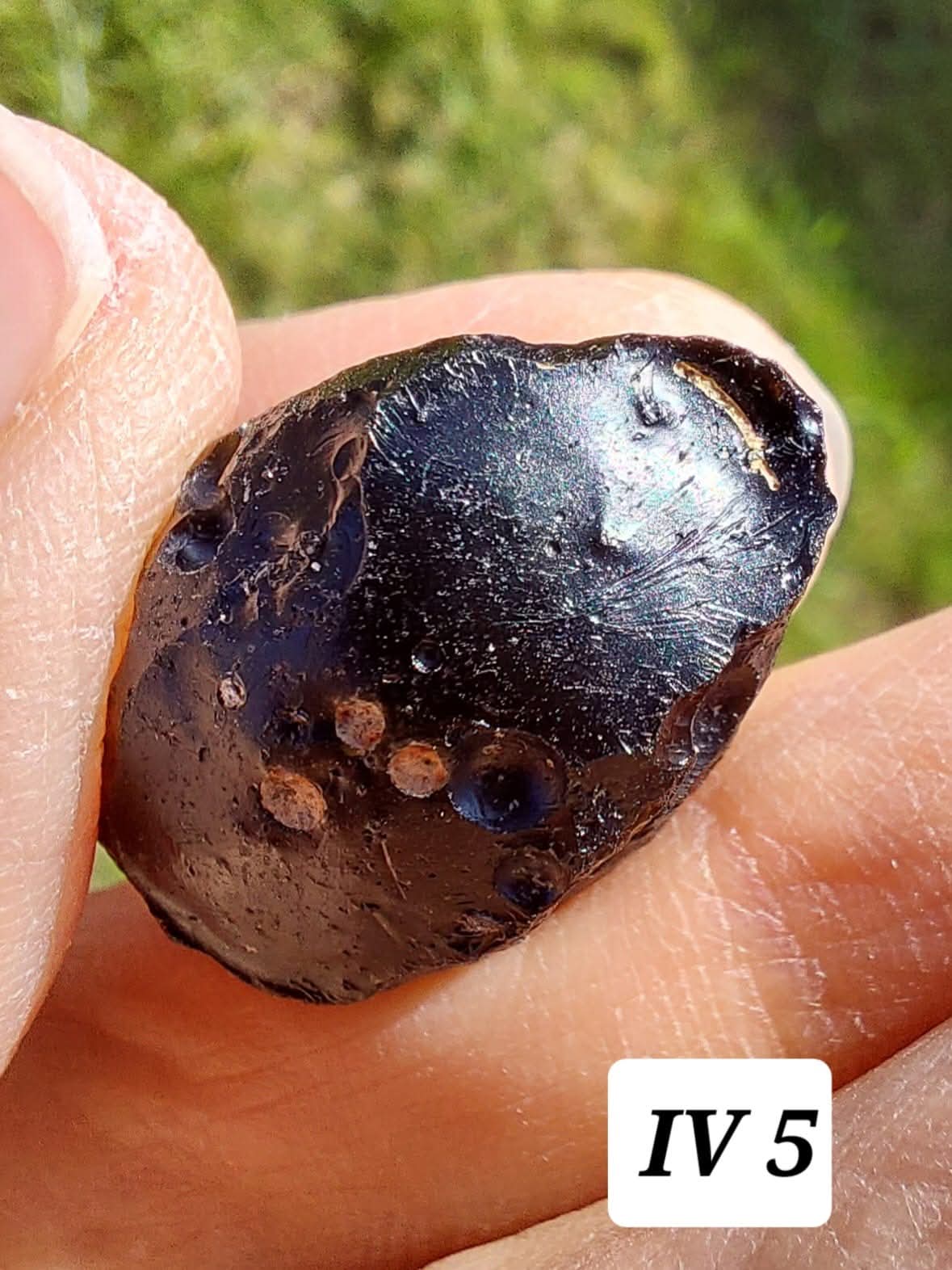 Ivory Coast (Ivorite), RAREST TEKTITE IN THE WORLD, 8.88g, Tektite (Ref: IV5)